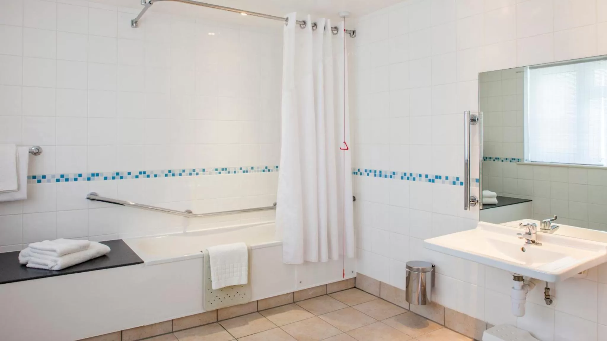 Photo of the whole room in Holiday Inn Chester South by IHG