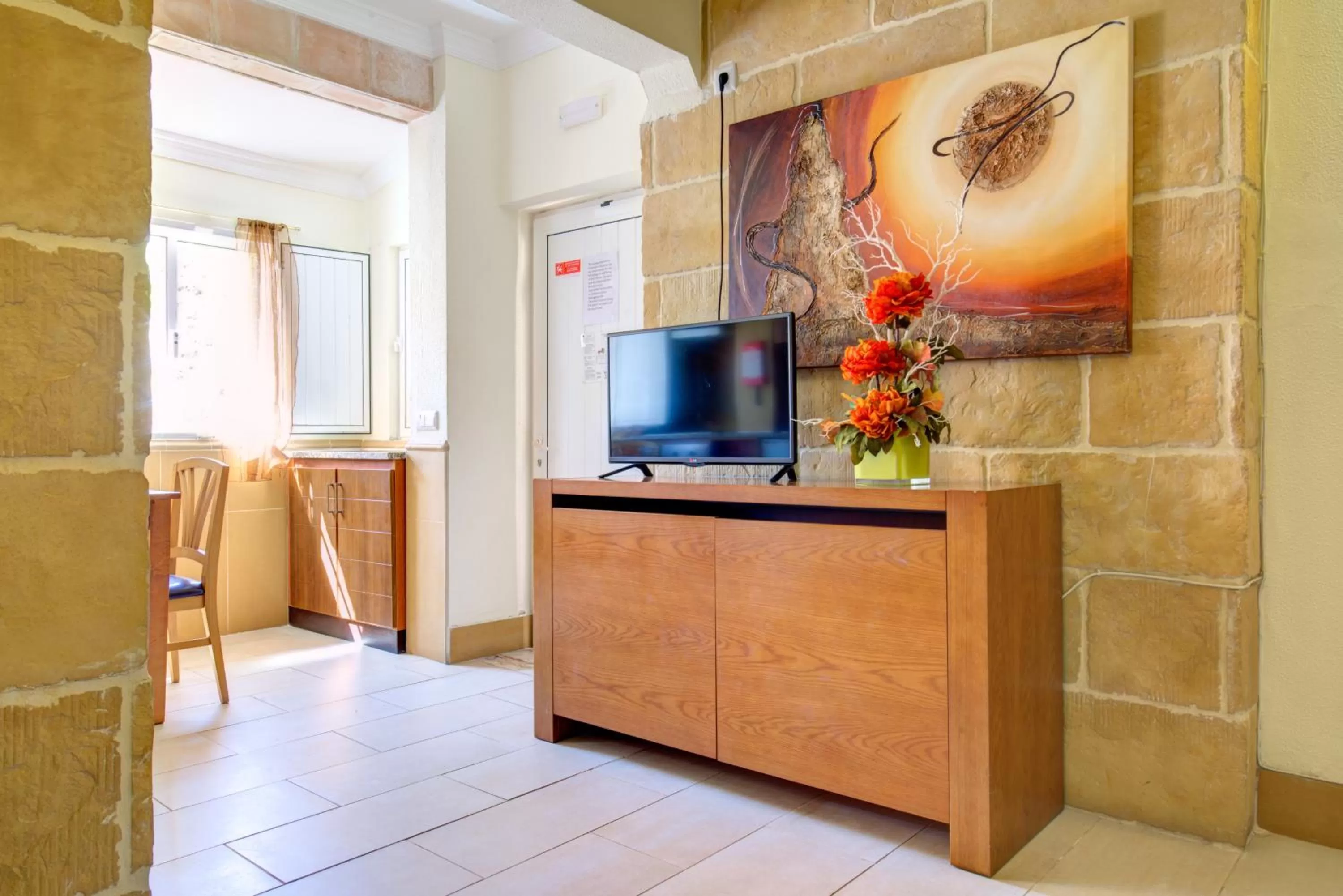 Living room in Choromar Apartments