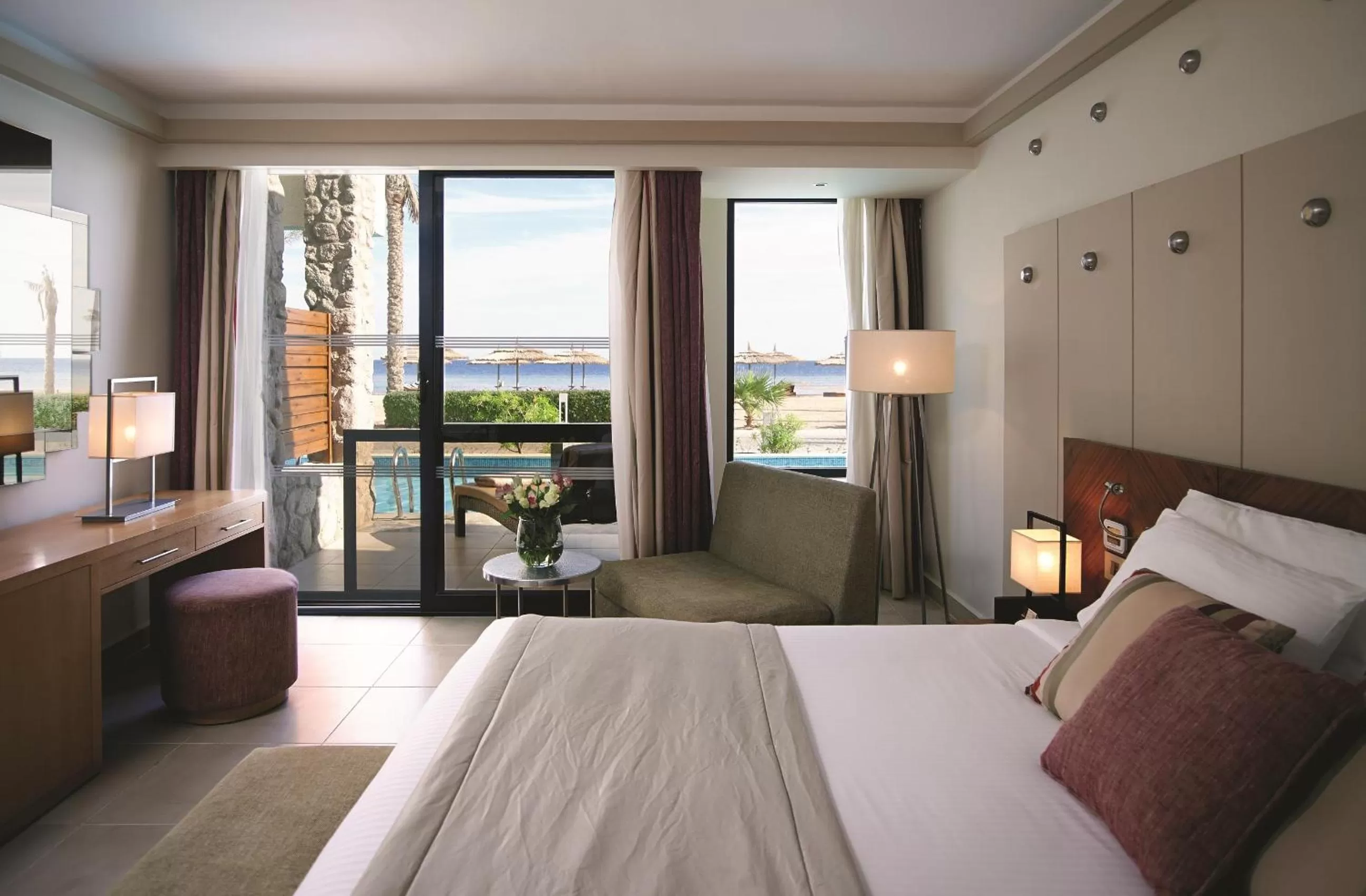 Swim-Up Room - single occupancy in Coral Sea Imperial "Coral Sea Sensatori"