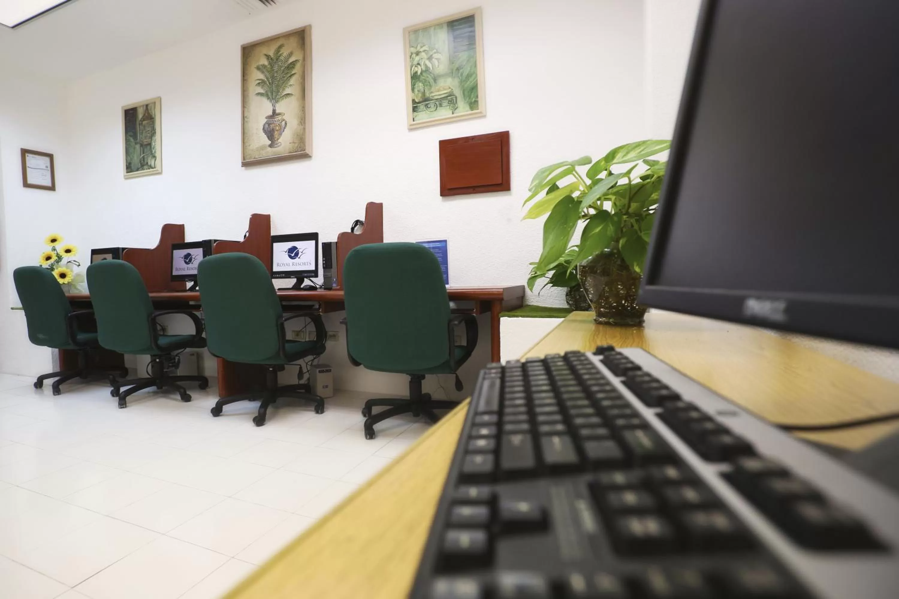 Business facilities in The Royal Cancun All Villas Resort