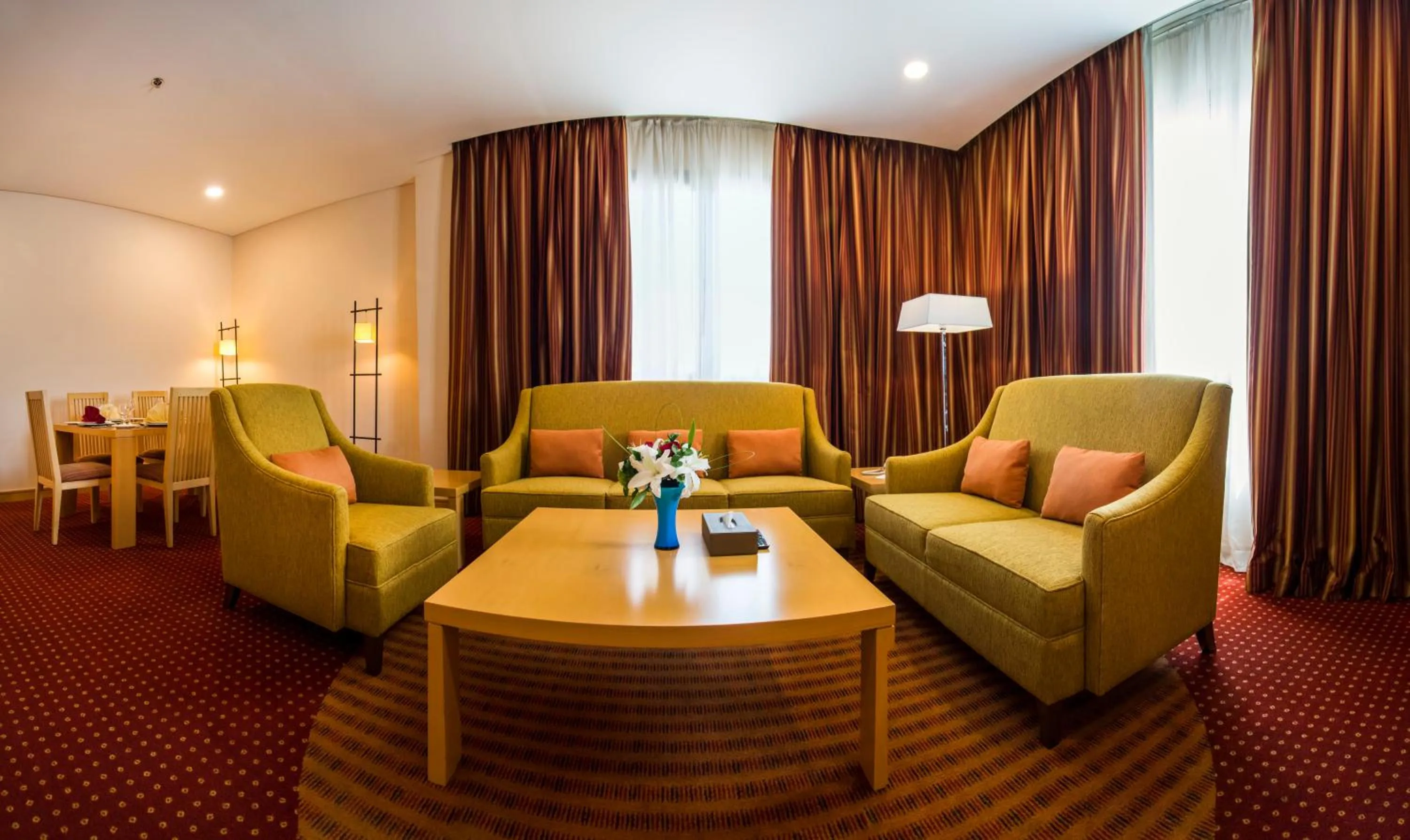 Living room in City Seasons Hotel & Suites Muscat