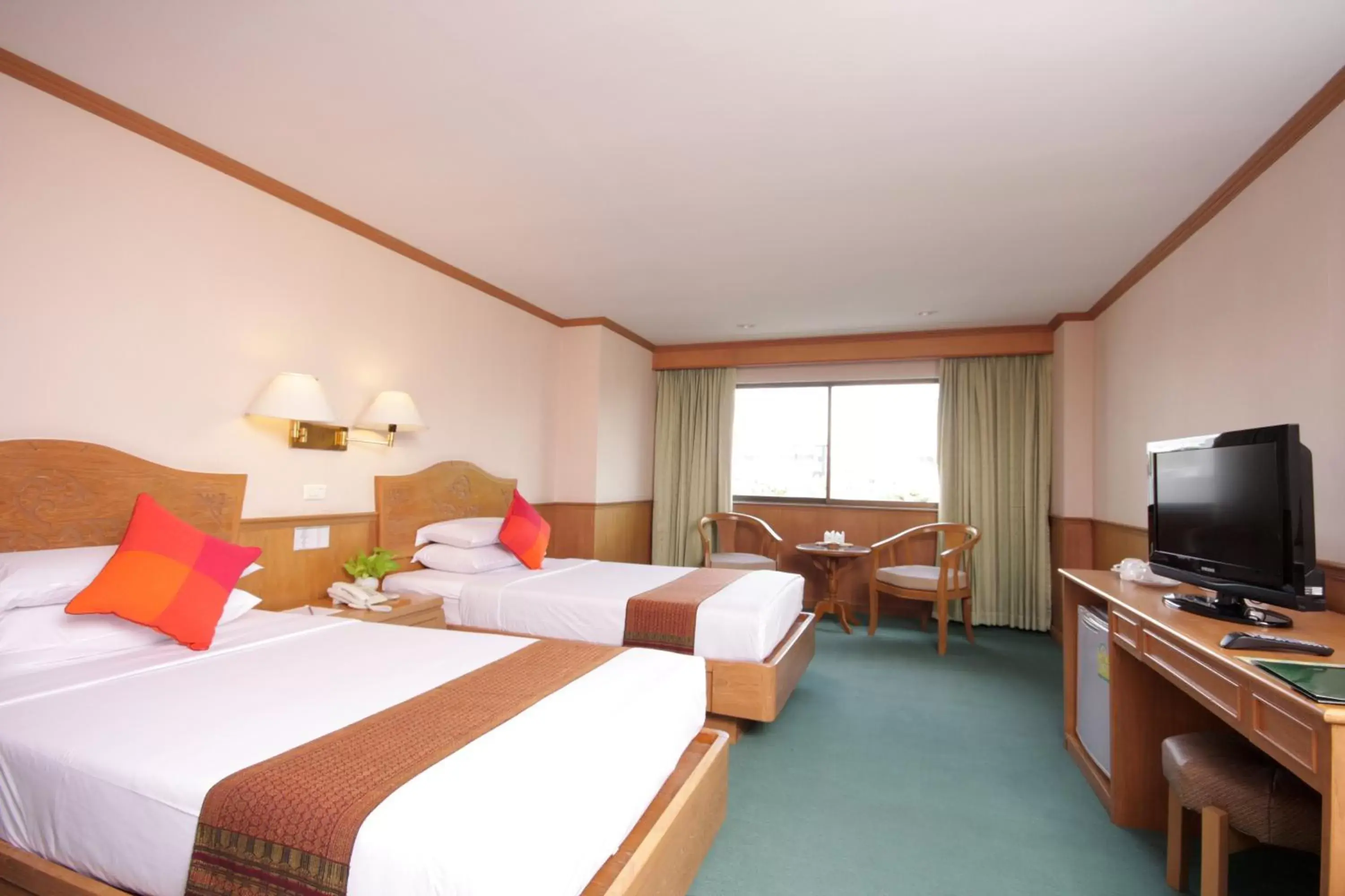 Economy Twin Room - Smoking in MIDO Hotel Economy Twin Room - Smoking in MIDO Hotel