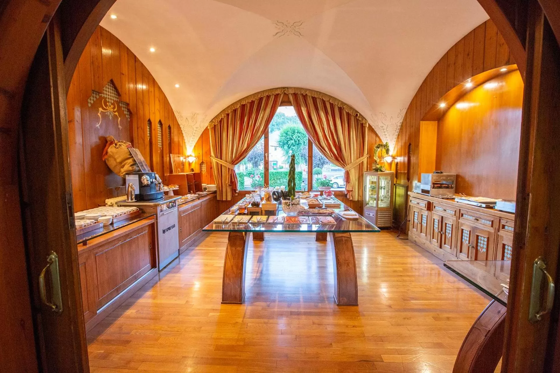 Restaurant/places to eat in Hotel Grèvol Spa