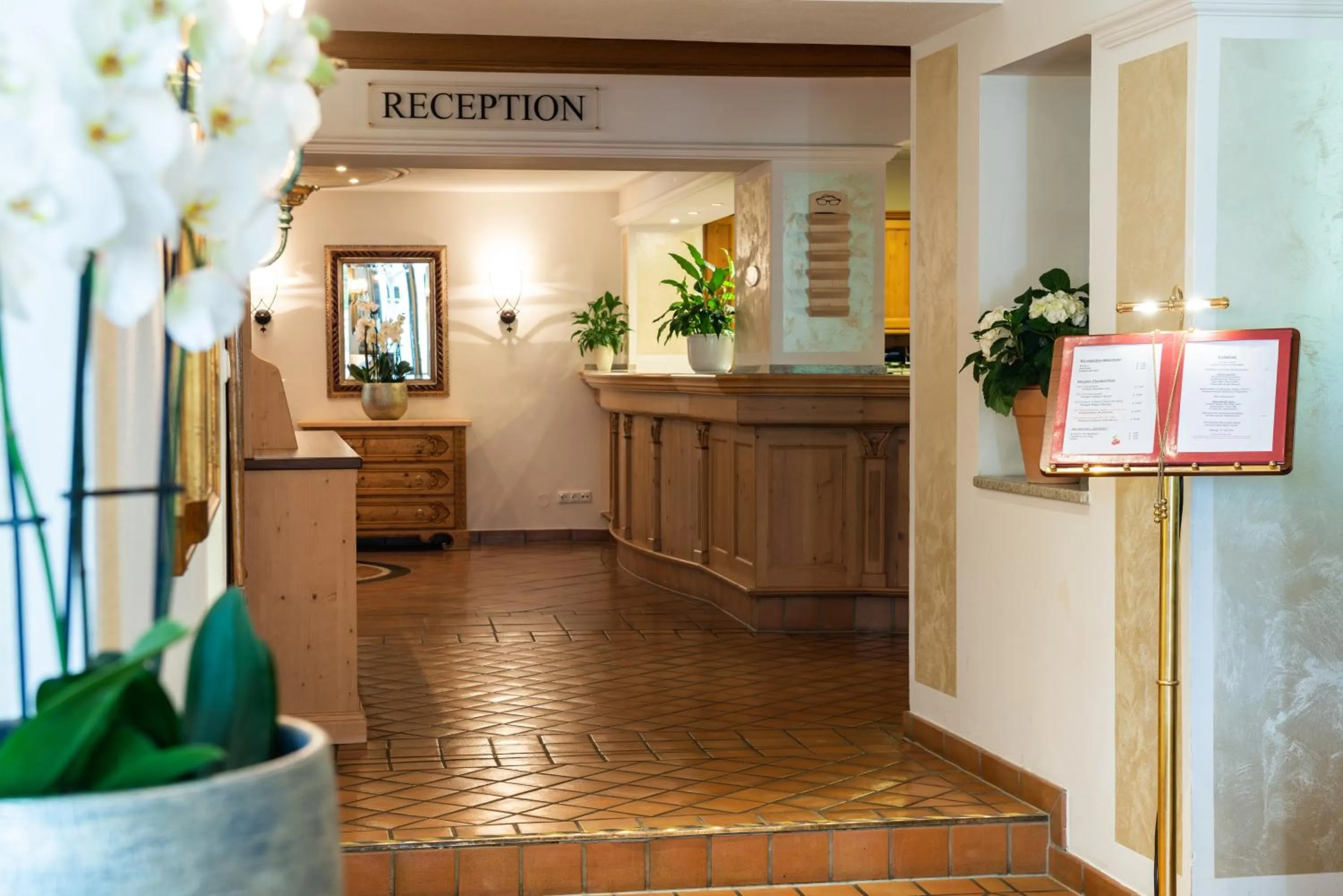 Lobby or reception in Hotel Zum Stern