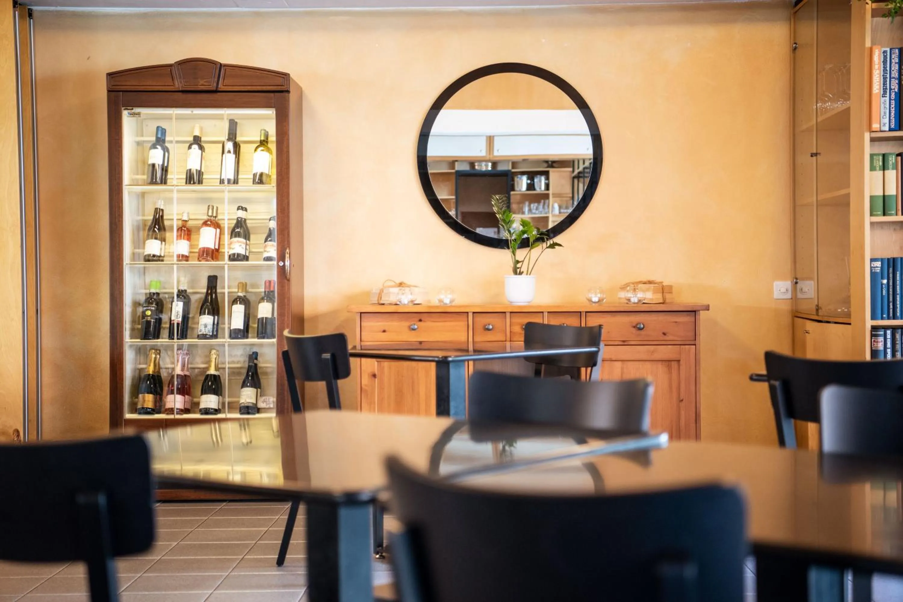 Restaurant/places to eat in Tailormade Hotel AL GIARDINETTO Biasca