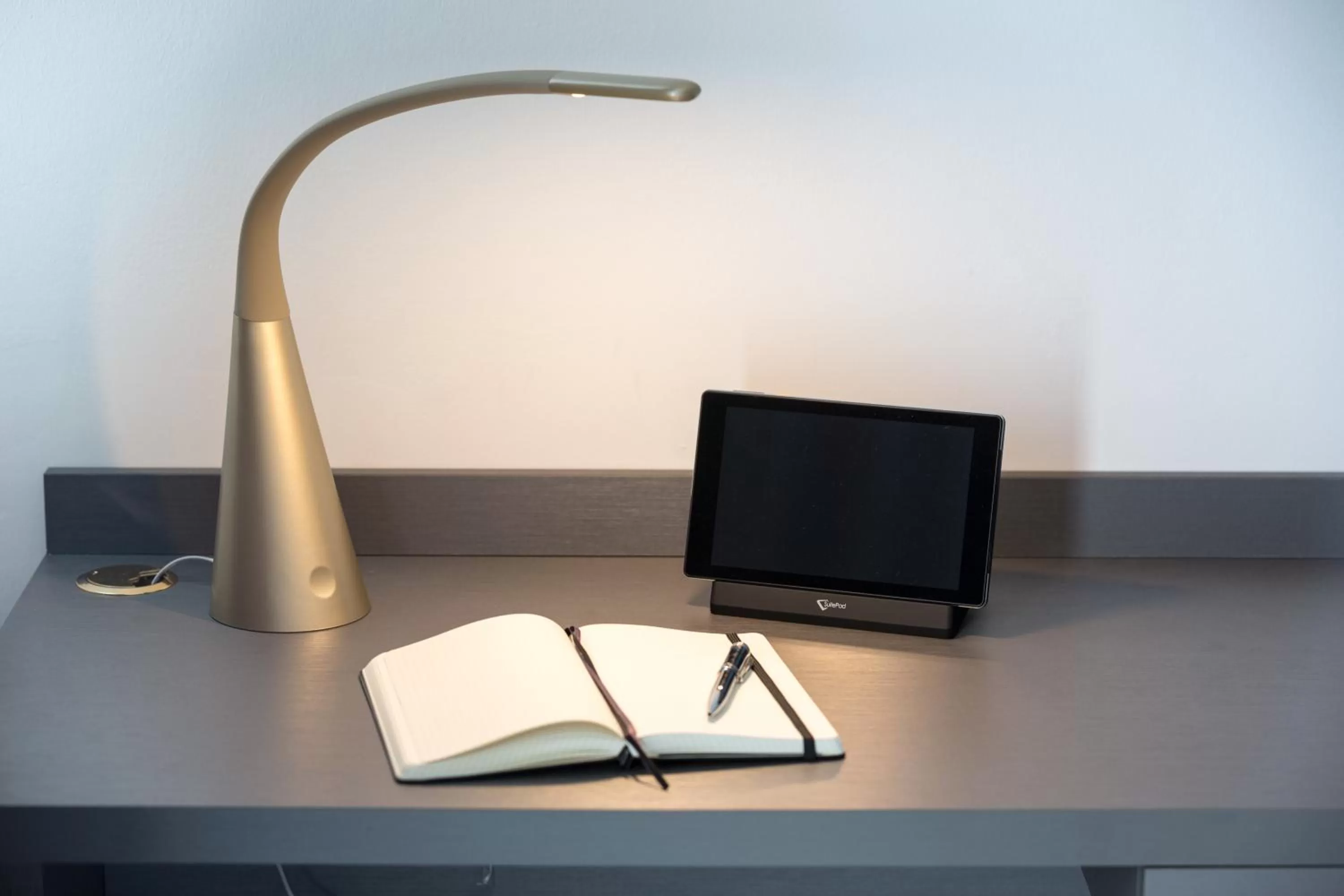 TV and multimedia in Hotel Santo