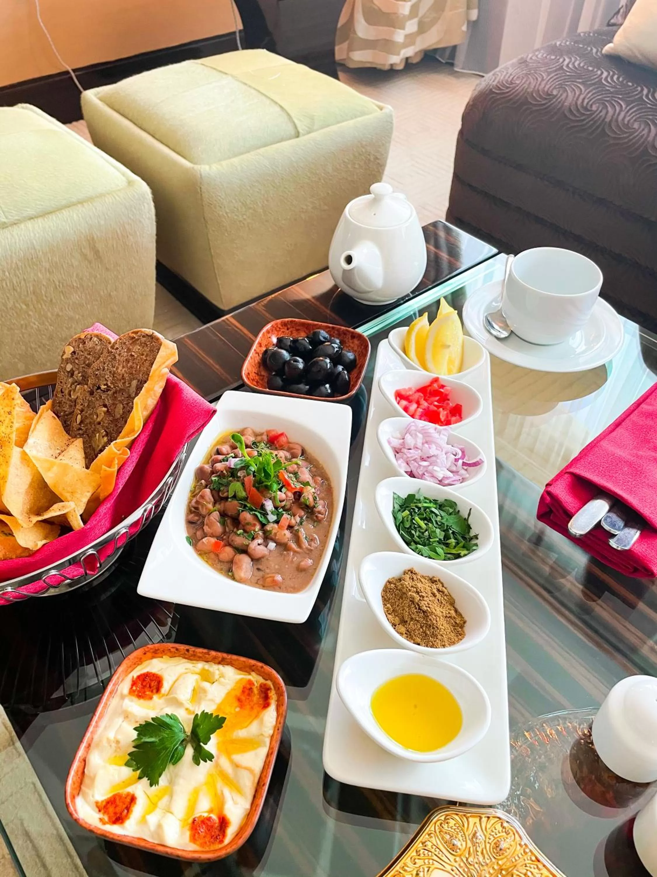 Food in Mövenpick Grand Al Bustan