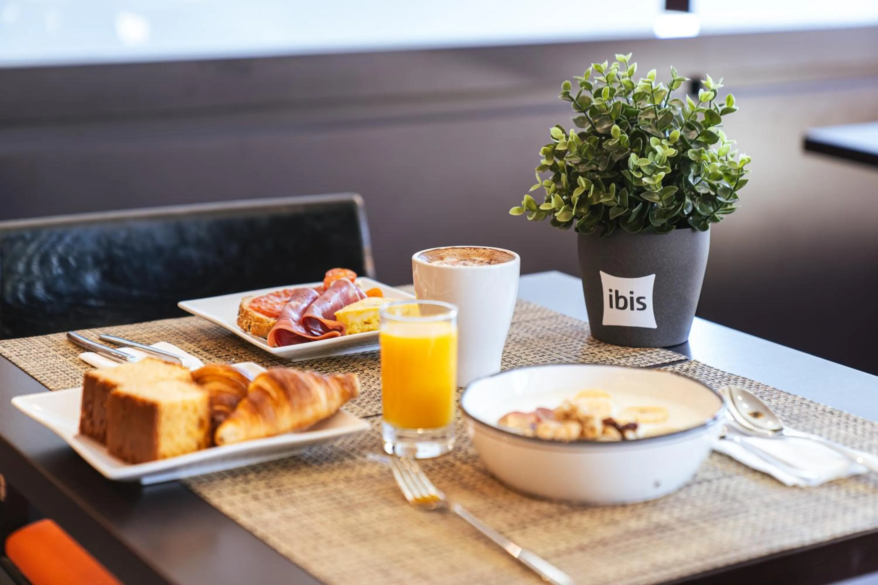 Breakfast in Ibis Madrid Alcorcon Tresaguas