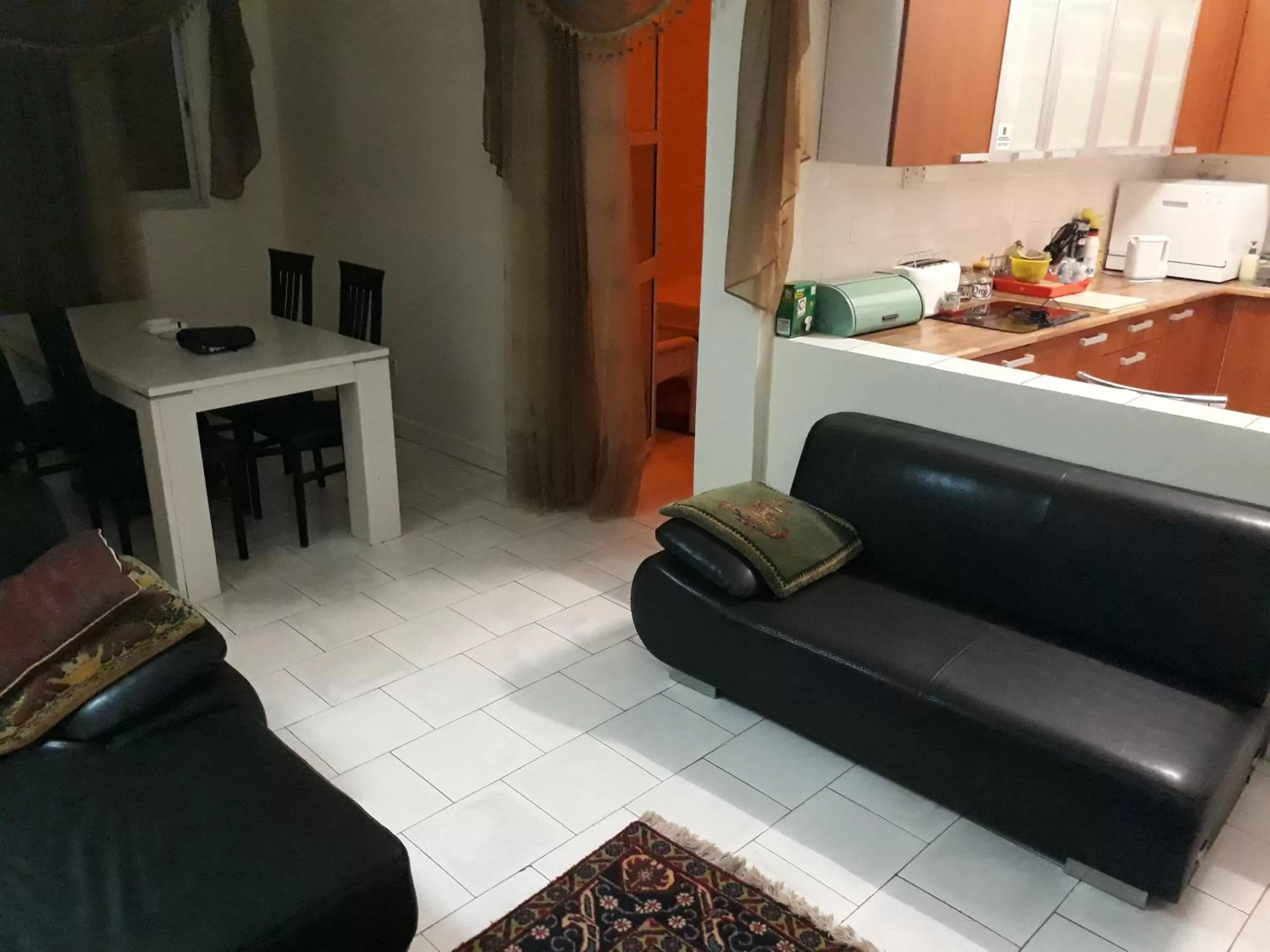 Kitchen or kitchenette in Woodpecker Resort Hotel