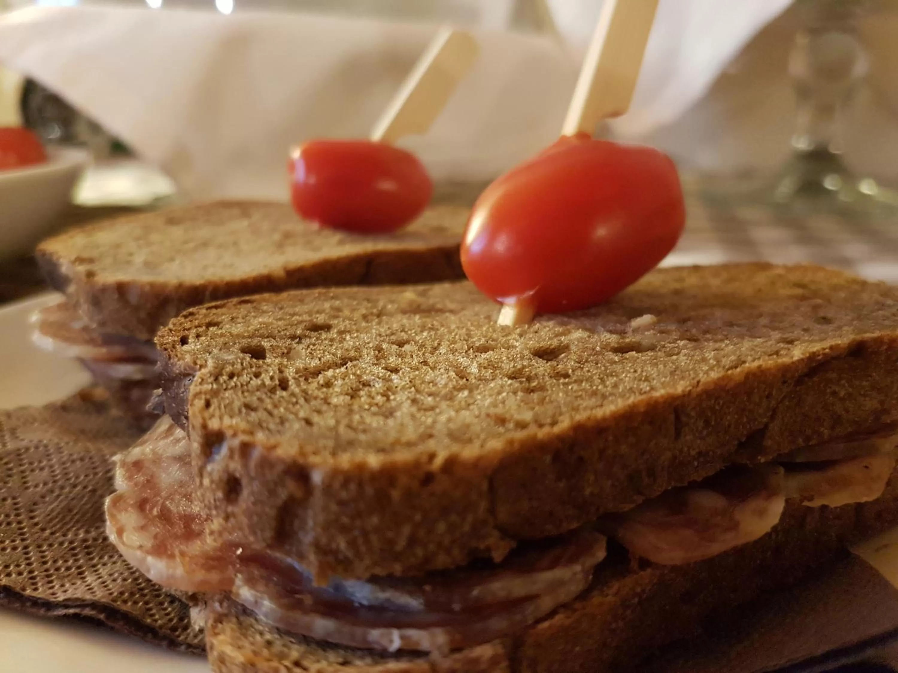 Continental breakfast in L'Isolo b&b e case vacanza