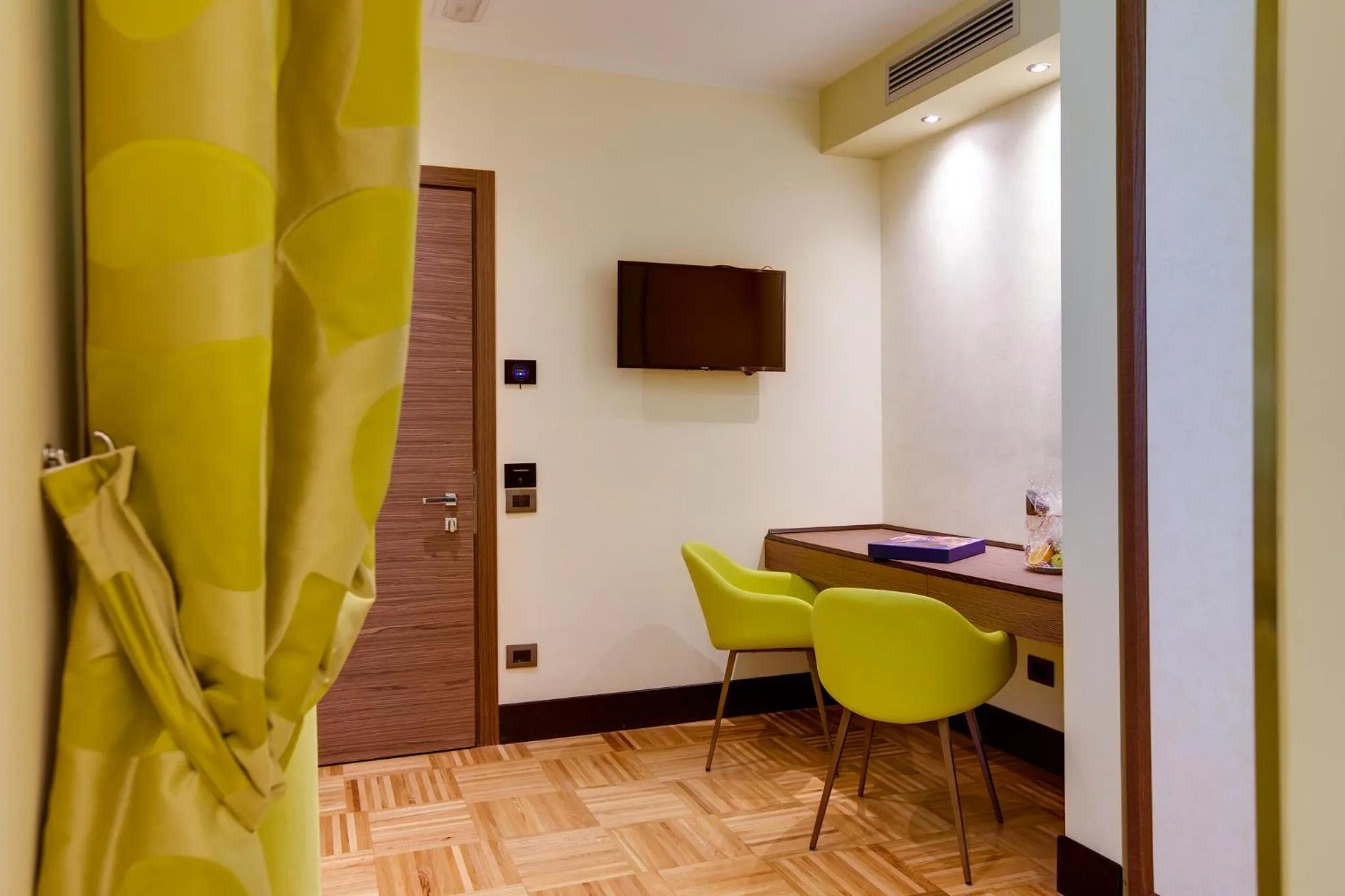 Living room in Solo Experience Hotel