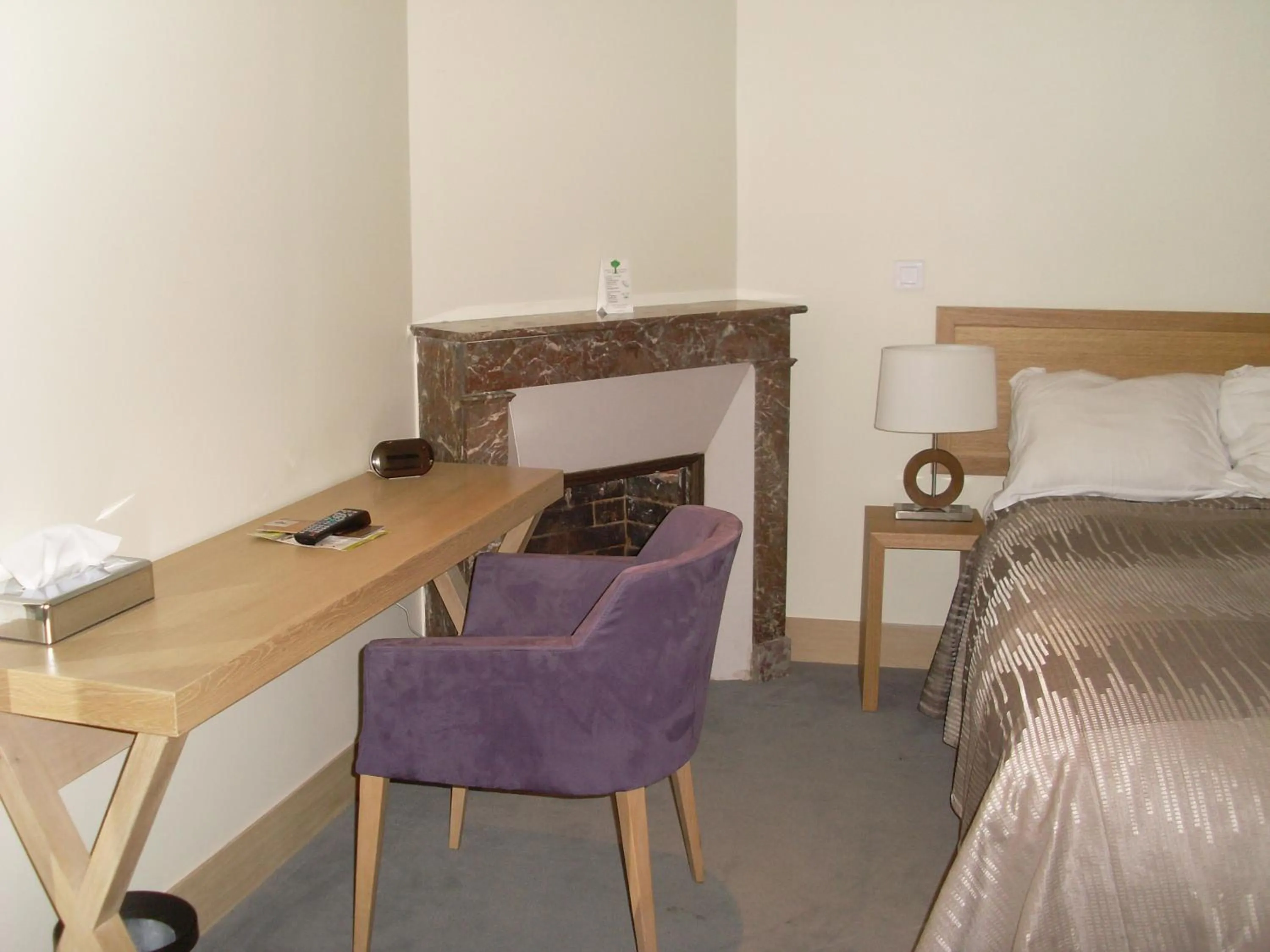 Photo of the whole room, Bed in Hôtel Le Parc