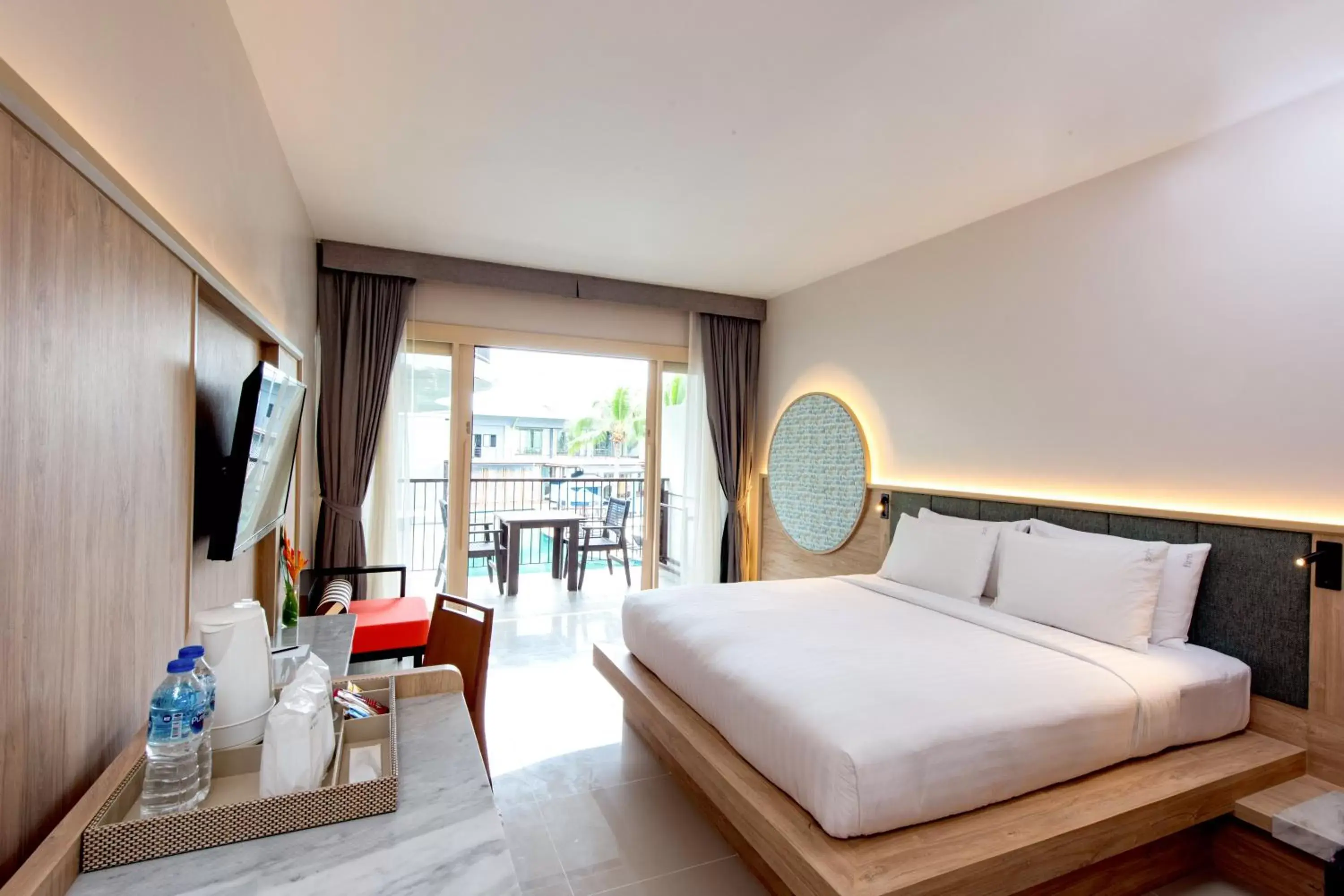 Leisure Pool View Room in Holiday Ao Nang Beach Resort, Krabi Leisure Pool View Room in Holiday Ao Nang Beach Resort, Krabi