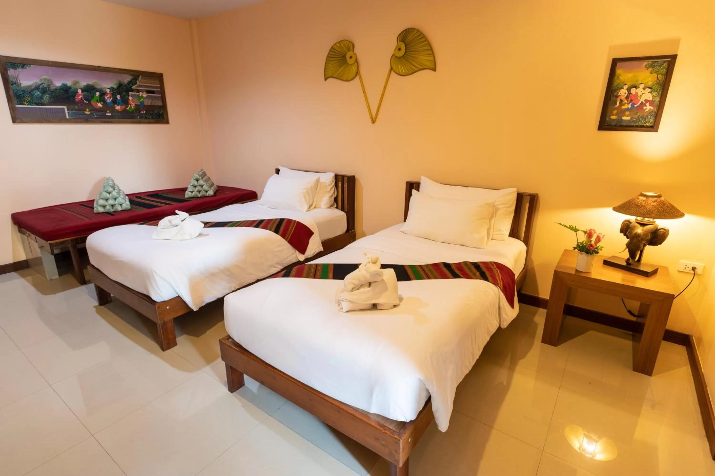 Bedroom, Bed in Maikaew Damnoen Resort