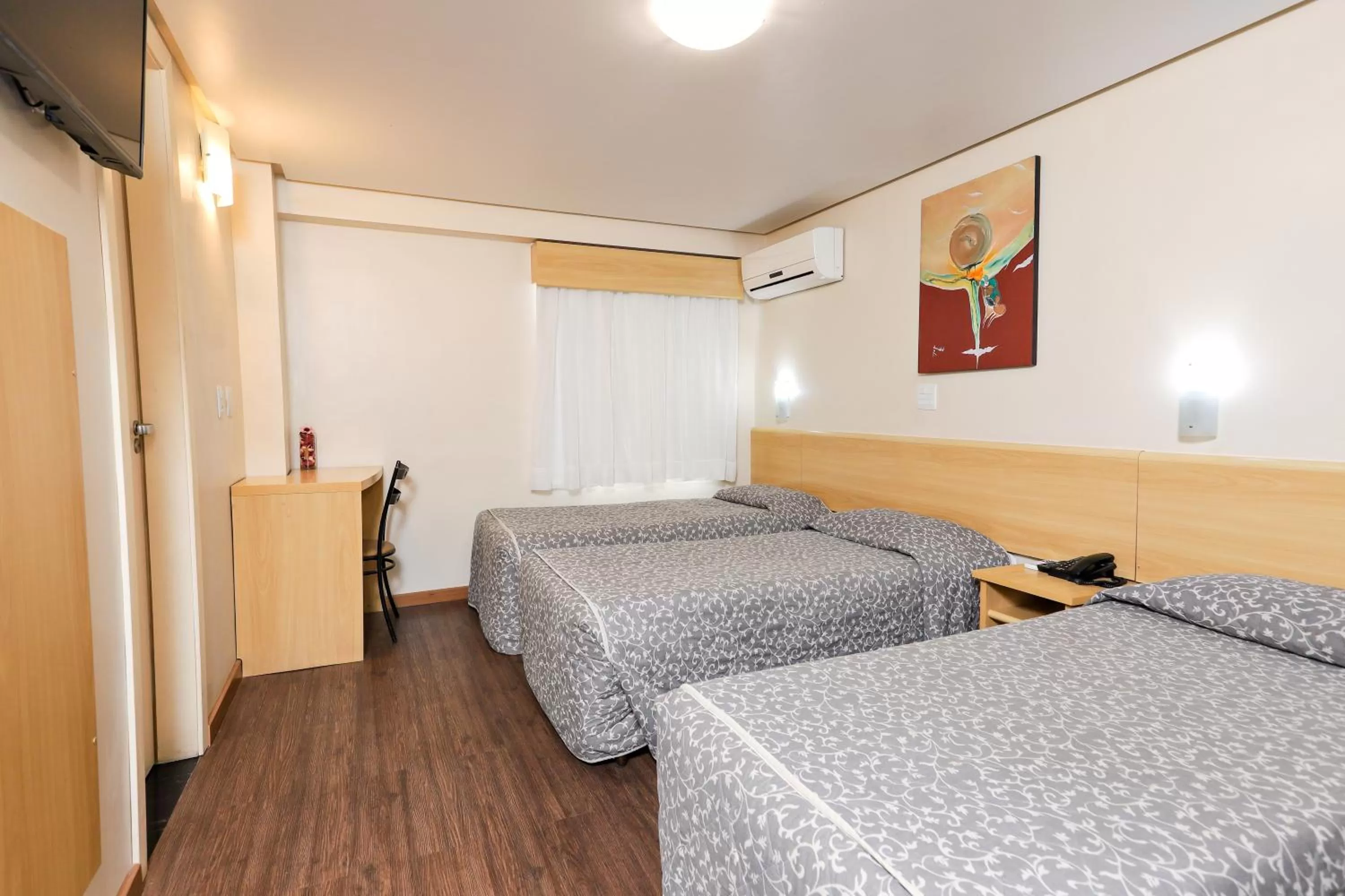 Bed in Hotel Express Terminal Tur - Rodoviária Porto Alegre