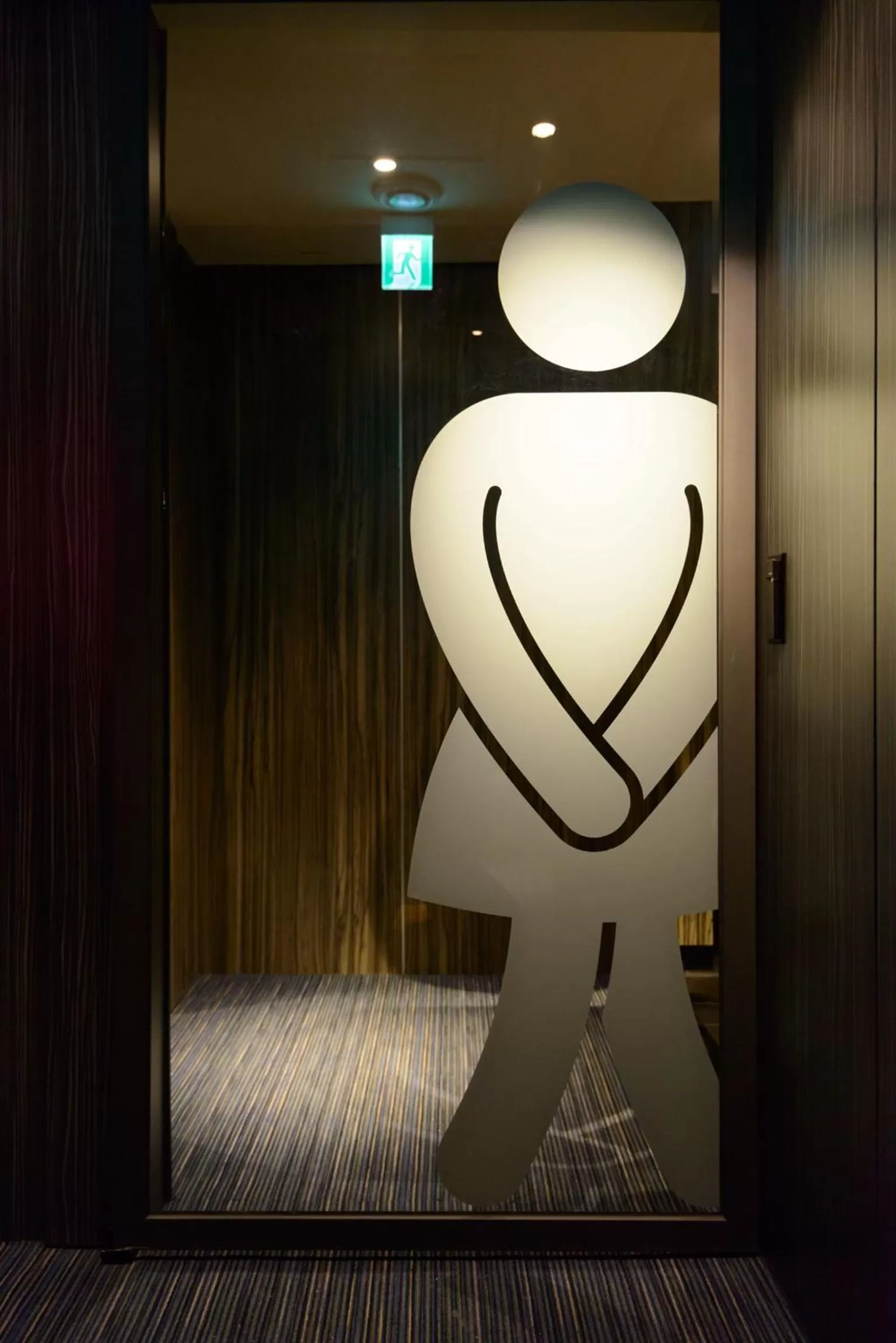 Shower in Poshpacker Hotel