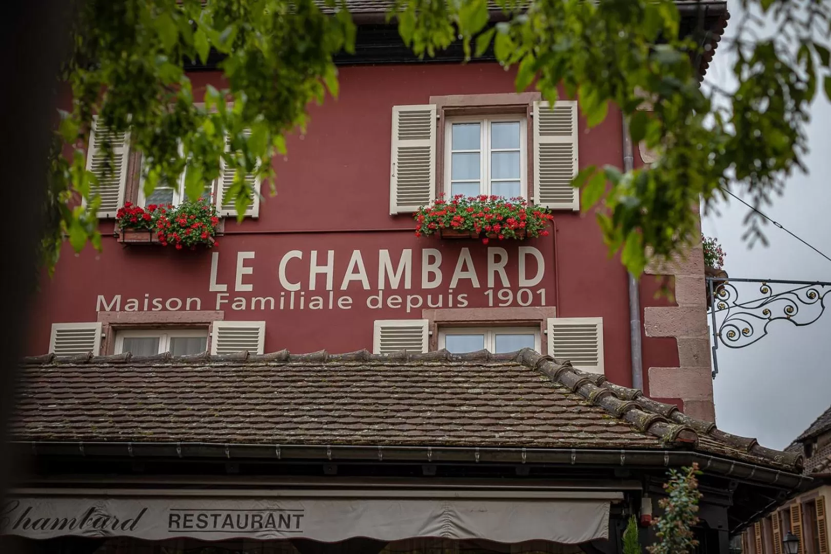 Property building in Relais et Châteaux Le Chambard