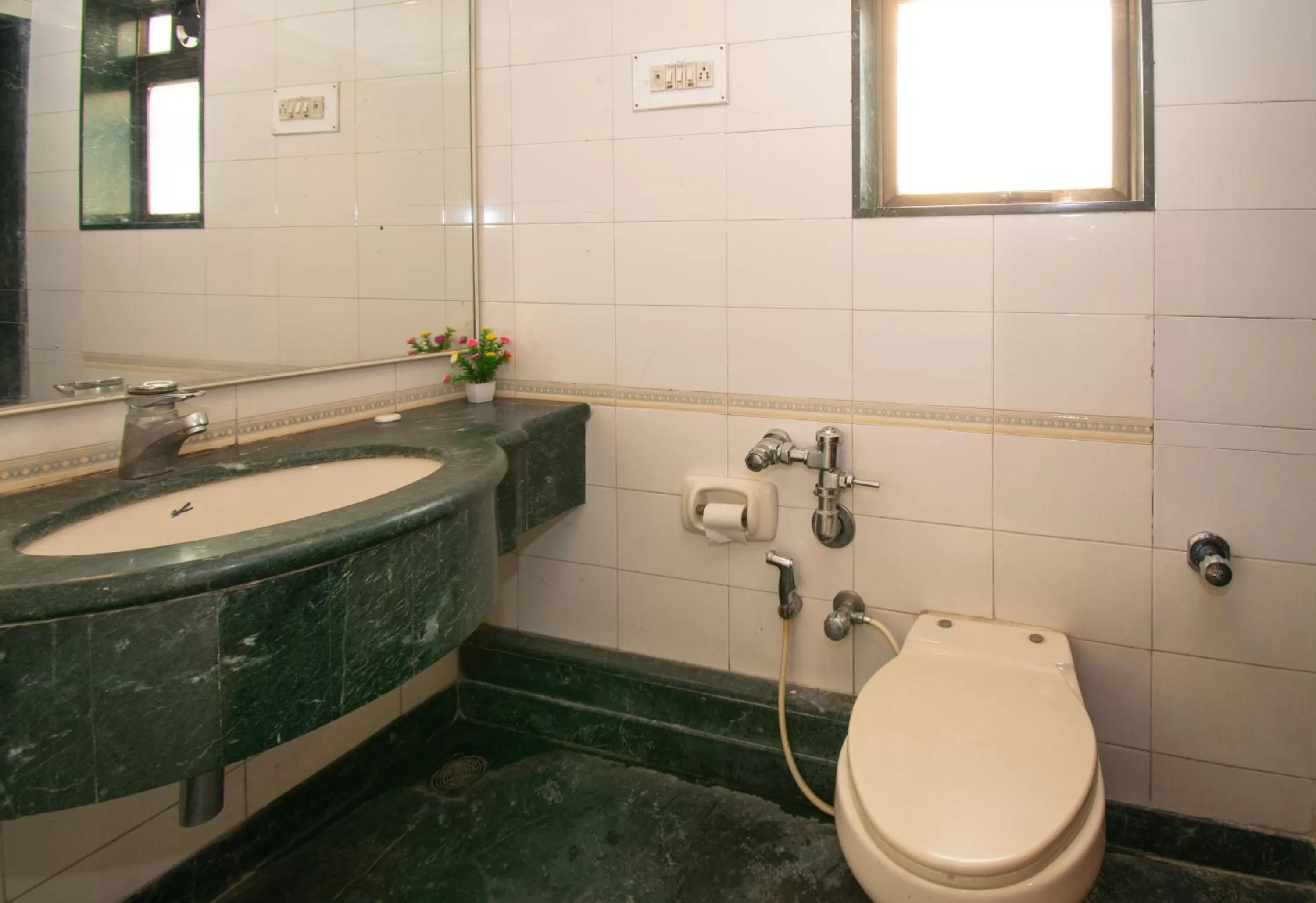 Bathroom in Octave Bund Garden