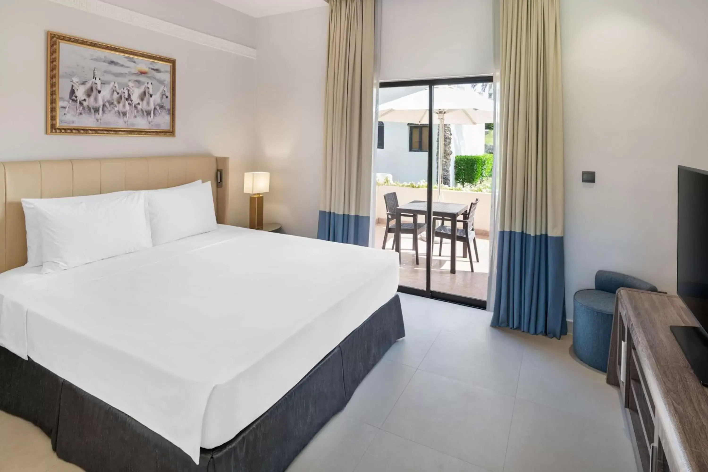 One-Bedroom Villa with Terrace - complimentary access to Cobra Waterslide in Radisson Blu Hotel & Resort, Al Ain One-Bedroom Villa with Terrace - complimentary access to Cobra Waterslide in Radisson Blu Hotel & Resort, Al Ain