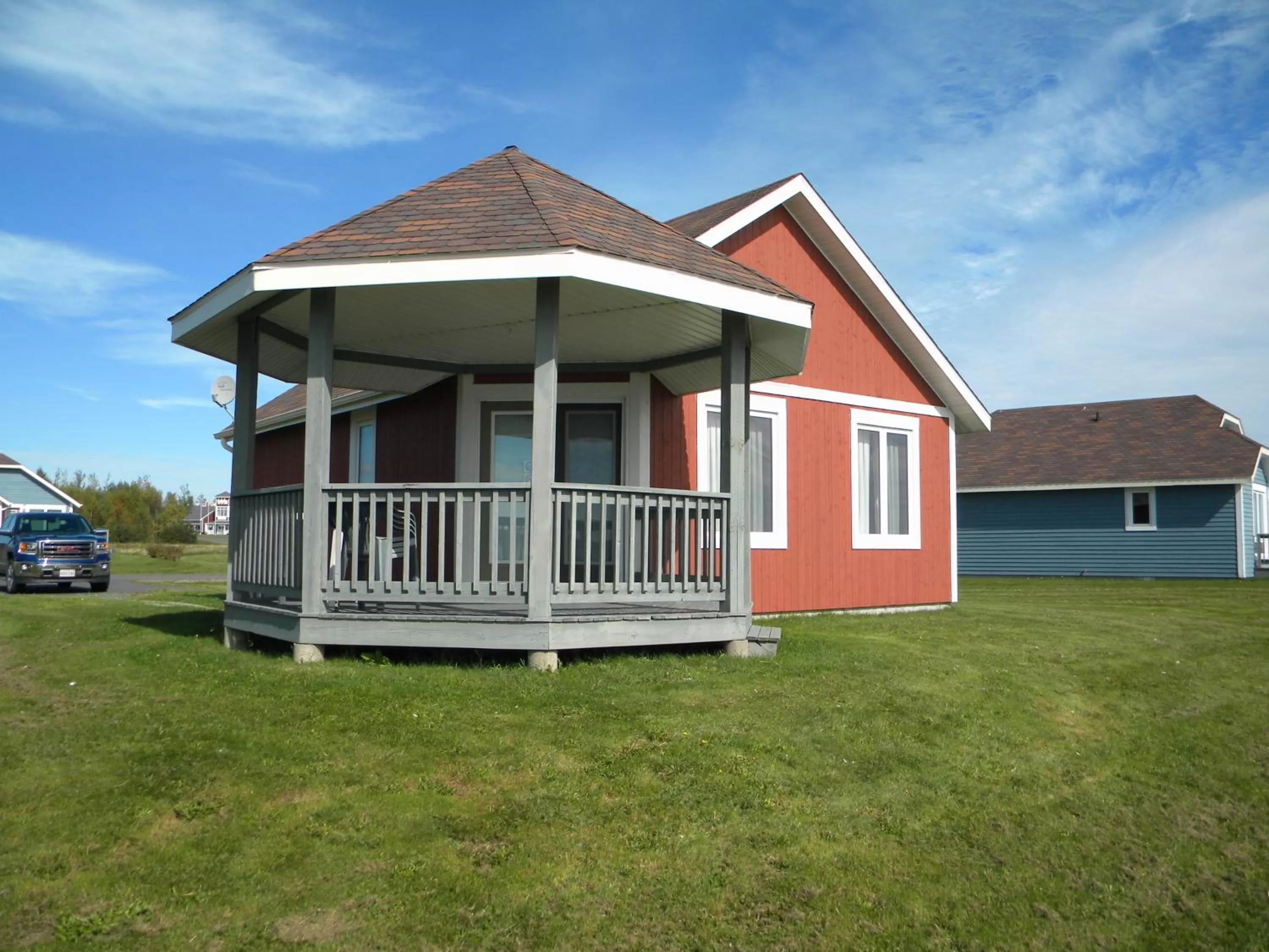 Property building in Villegiature Deux Rivieres Resort