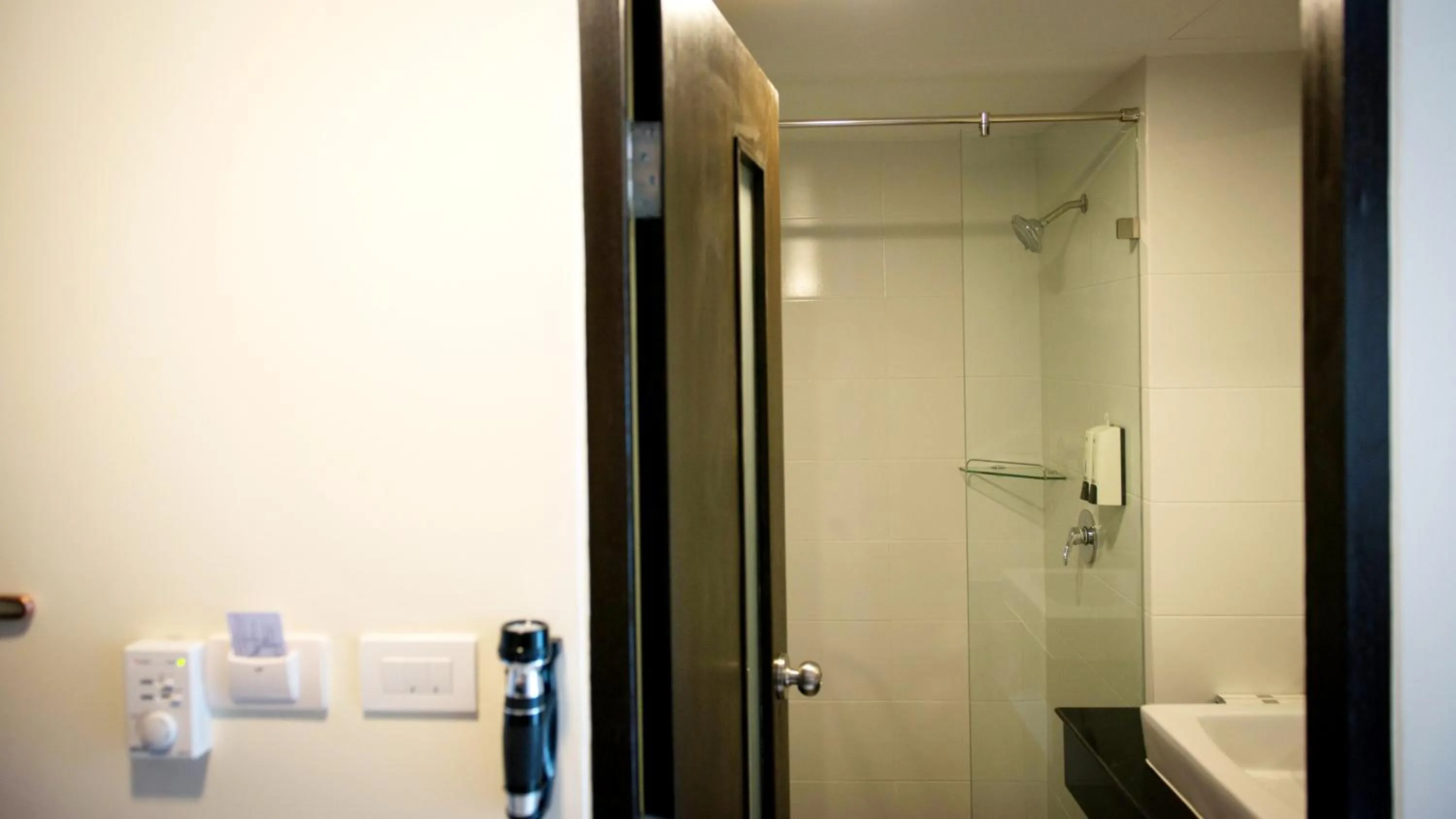 Bathroom in Picnic Hotel Bangkok - Rang Nam