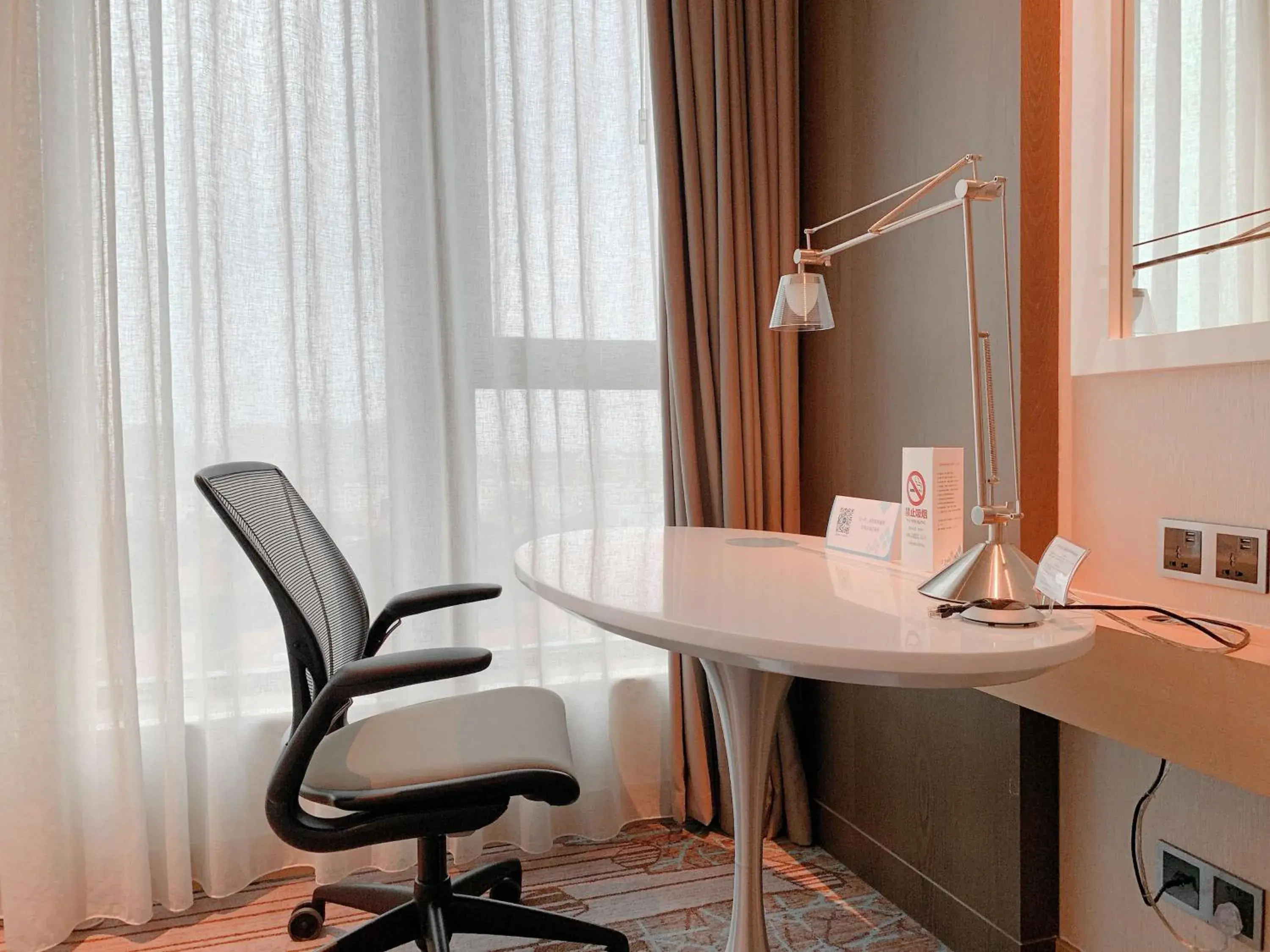 Twin Room - High Floor in Hilton Garden Inn Shanghai Hongqiao NECC Twin Room - High Floor in Hilton Garden Inn Shanghai Hongqiao NECC