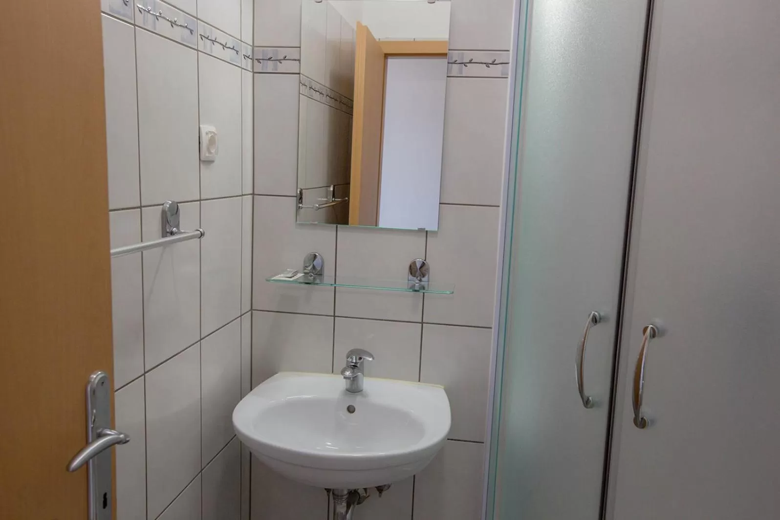 Bathroom in Hostel Sonce