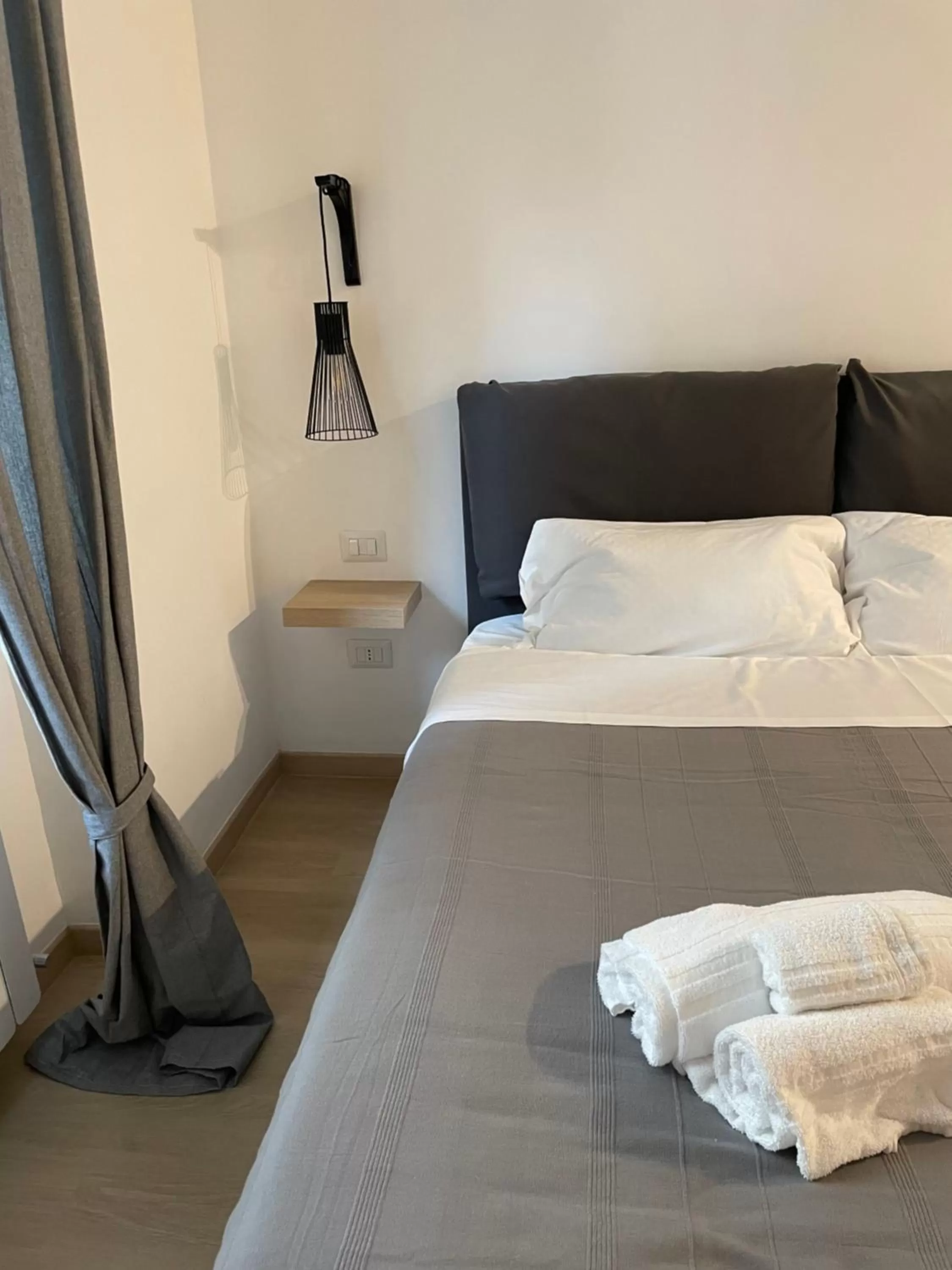 Photo of the whole room, Bed in B&B Casarco