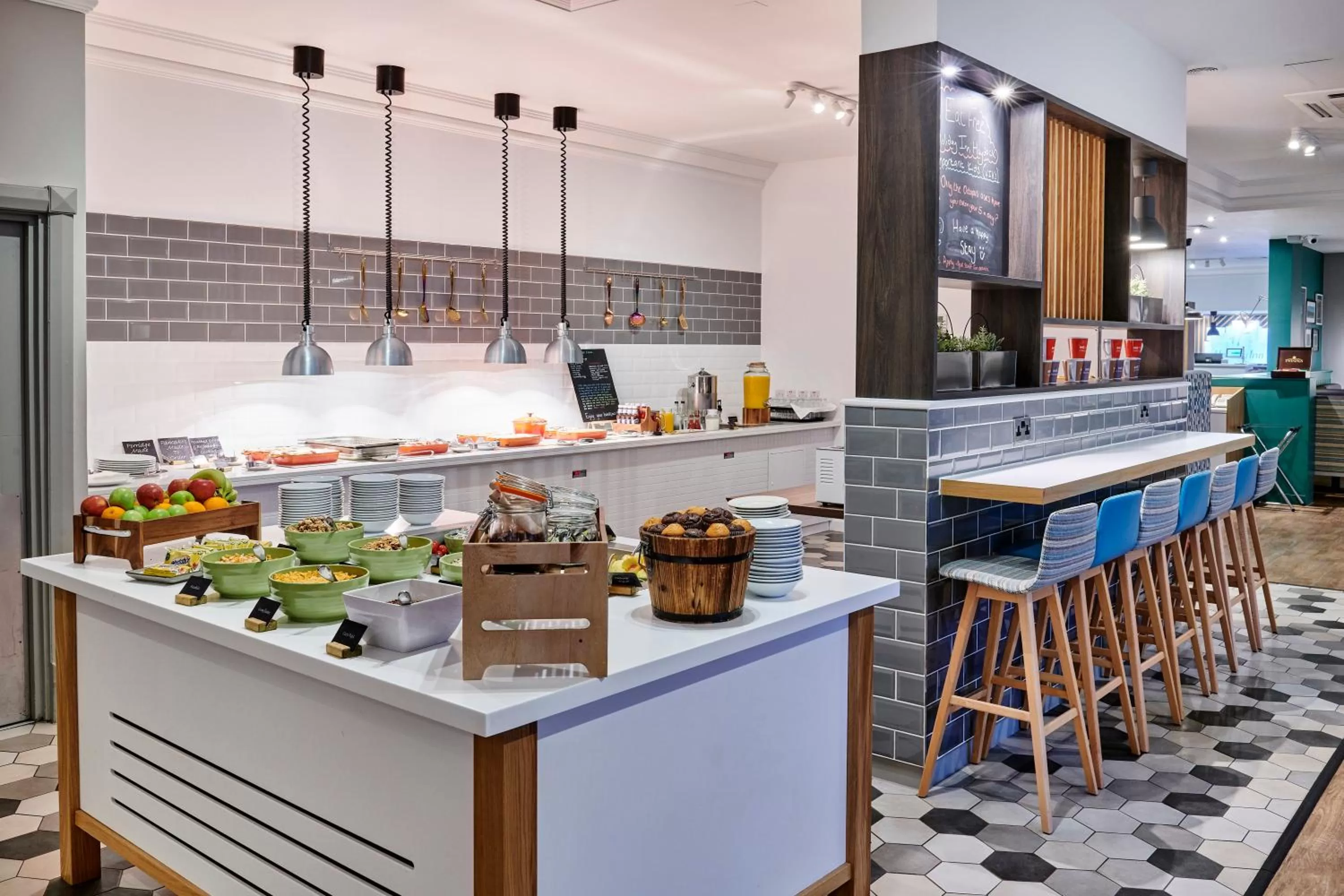 Restaurant/places to eat in Holiday Inn Haydock by IHG