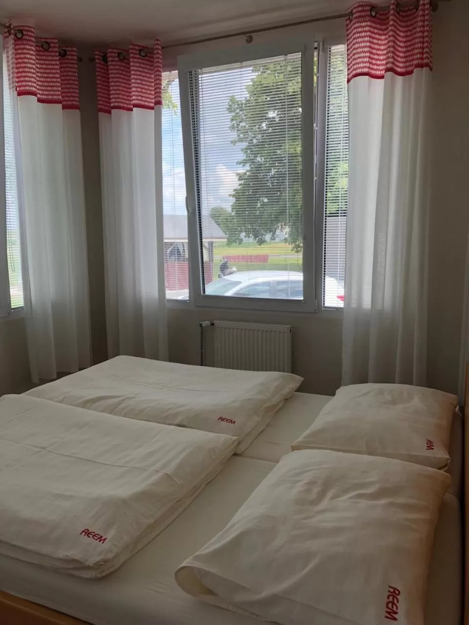 Bedroom, Bed in Country House Reem