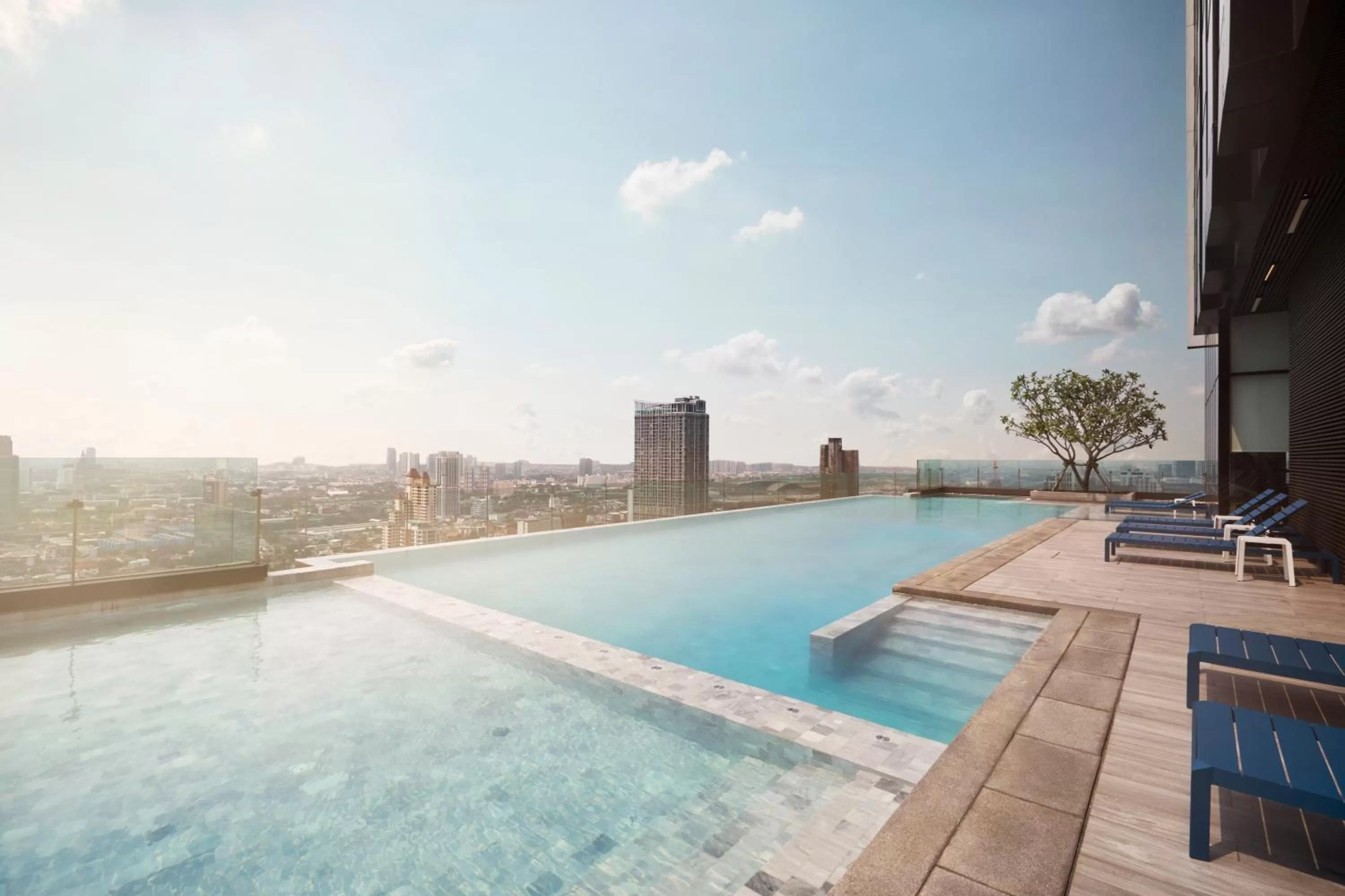 Swimming pool in The Quarter Ari by UHG