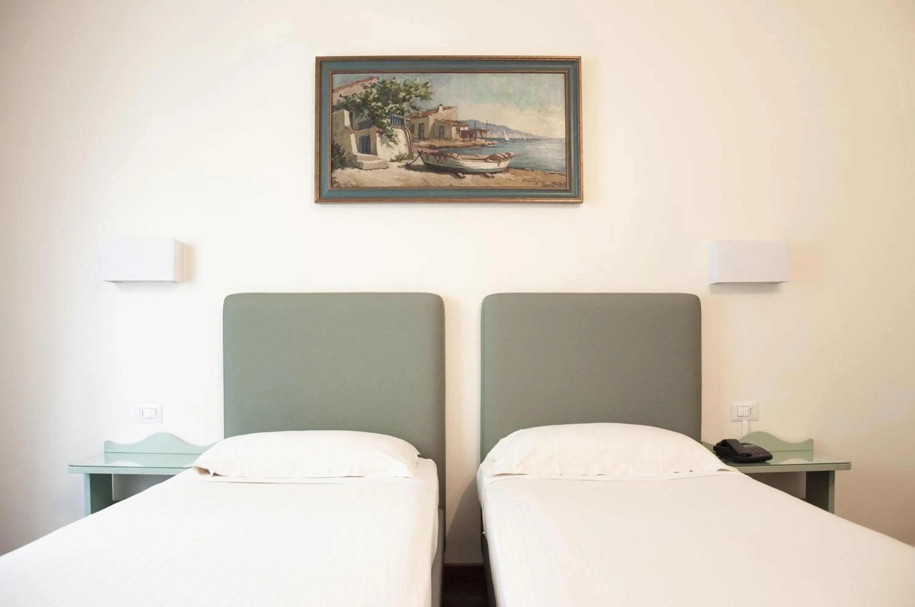 Bed in Hotel San Guido