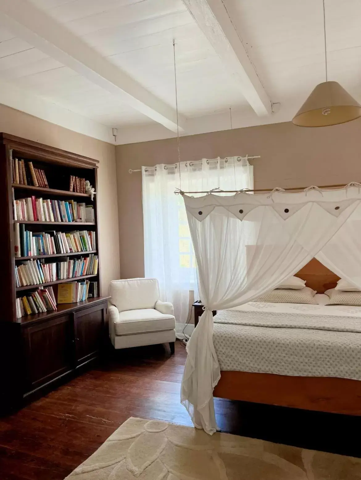 Double Room with Garden View in Habitation La Reine du Camp Chambres d'Hôtes Double Room with Garden View in Habitation La Reine du Camp Chambres d'Hôtes