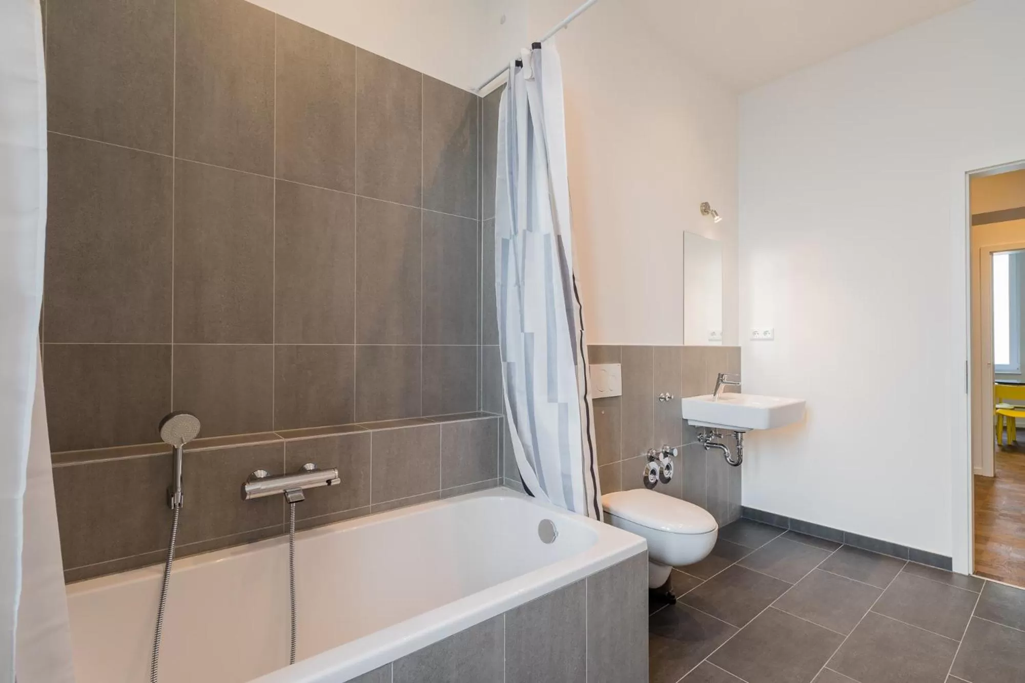 Bathroom in Nena Apartments Hermannplatz