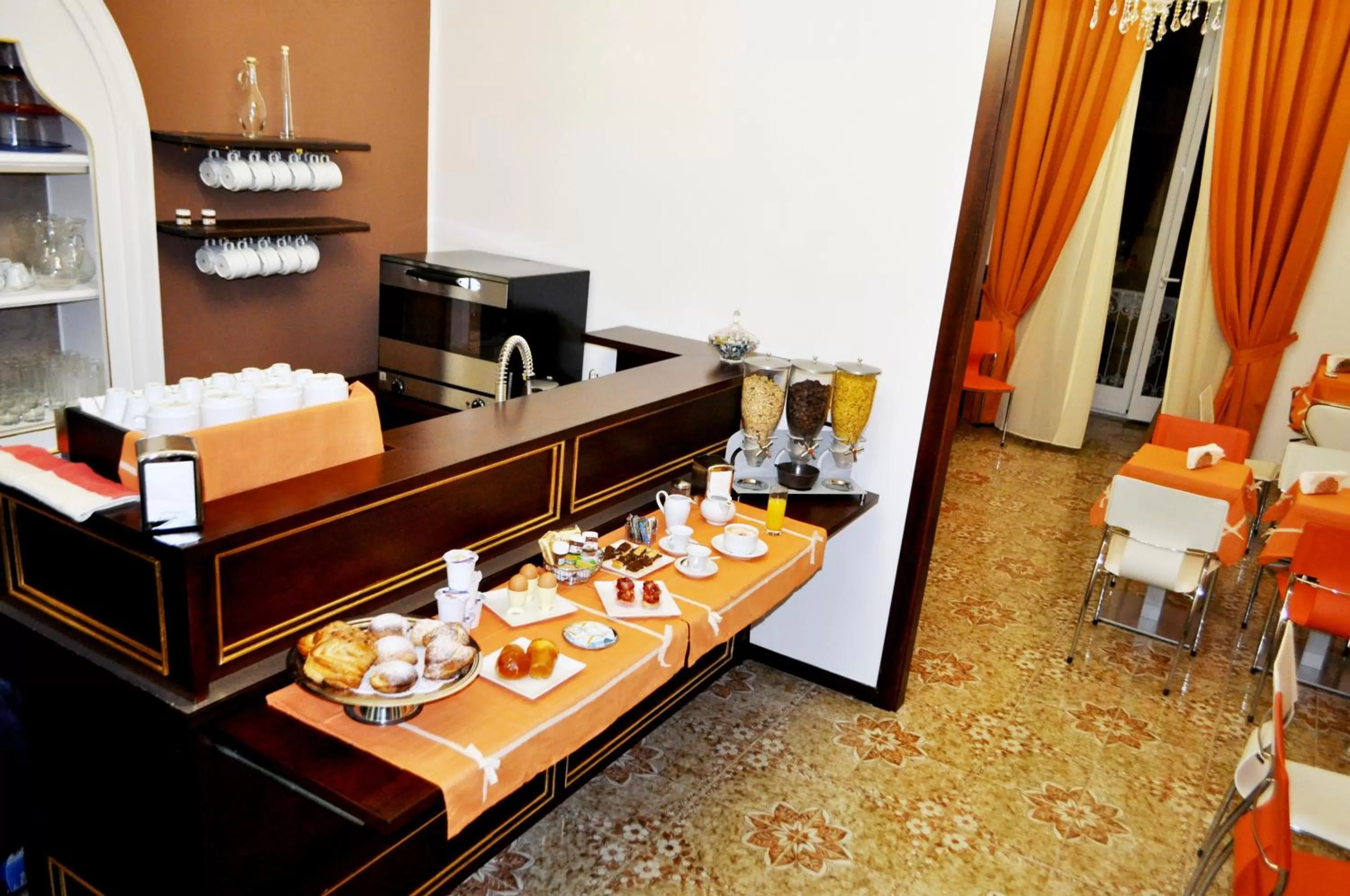 Day in Hotel des Artistes