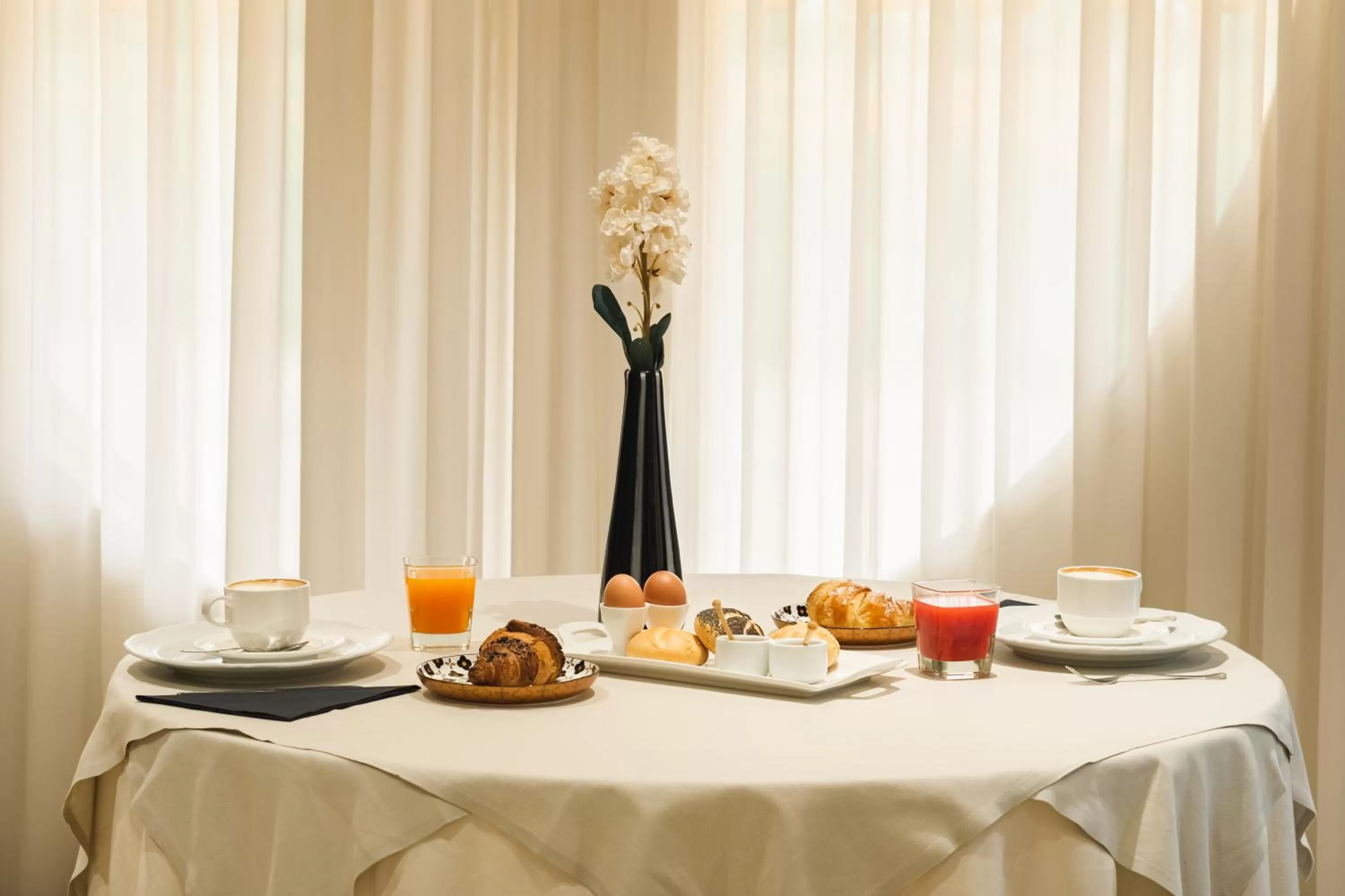 Food and drinks in Hotel Globo