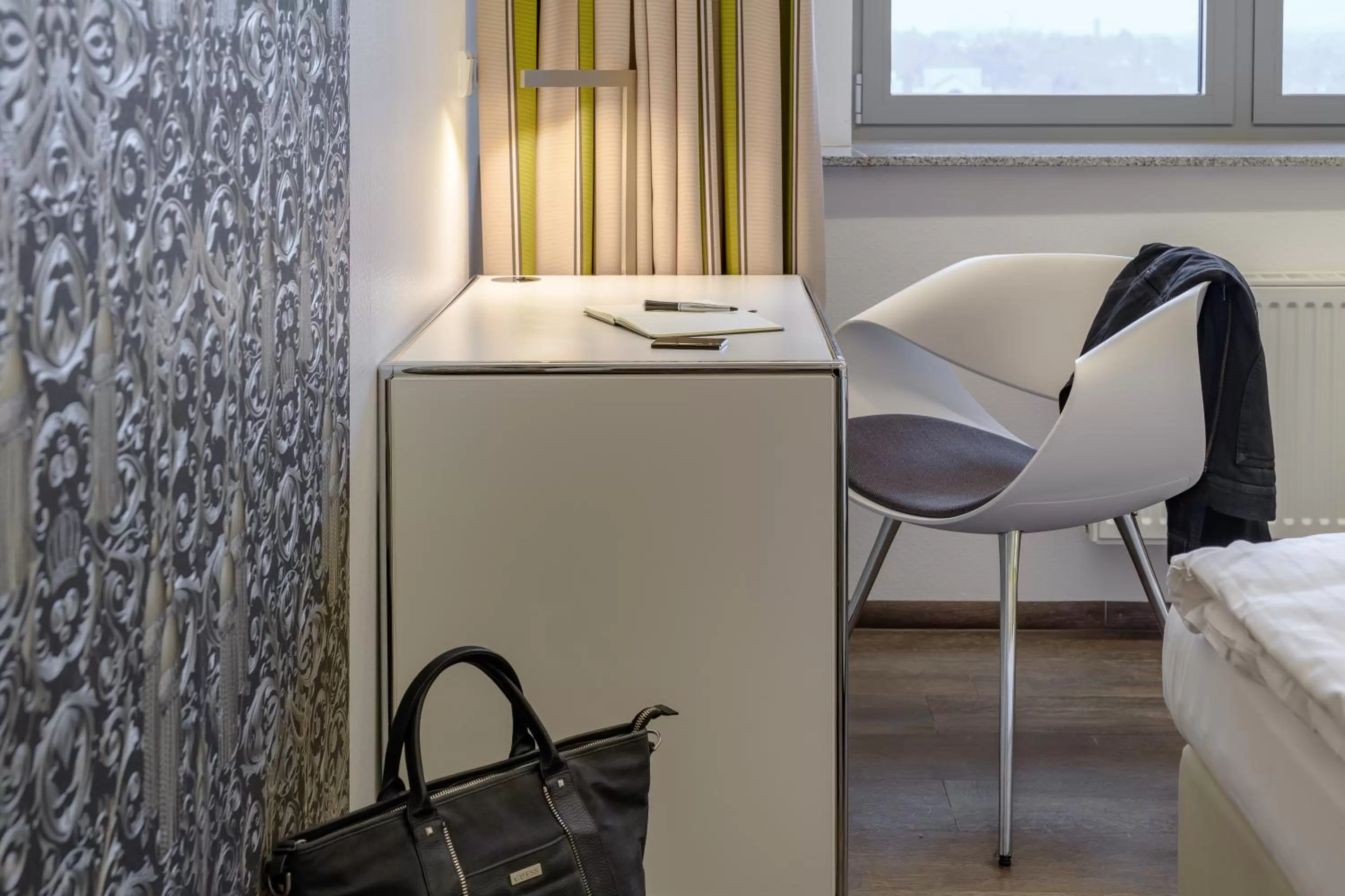 Photo of the whole room, Kitchen/Kitchenette in Panorama Hotel Schweinfurt