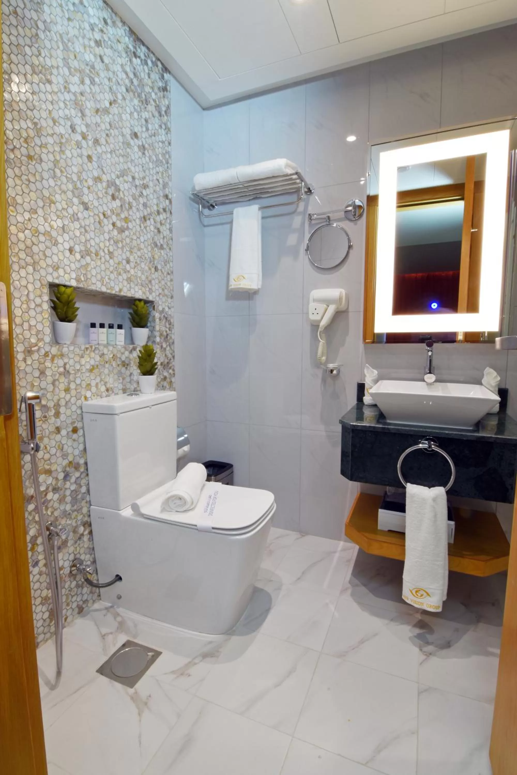 Bathroom in Meshal Hotel