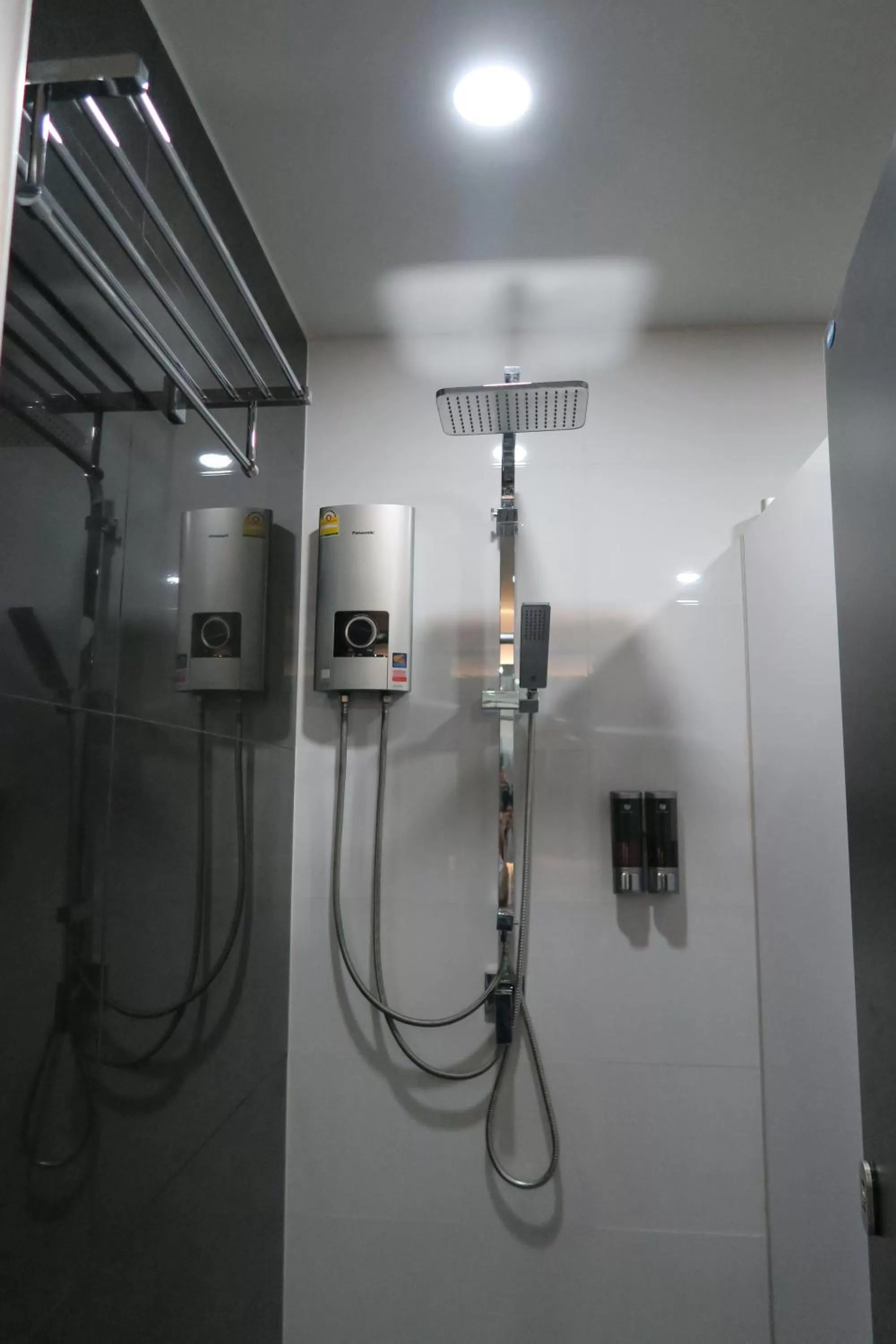 Shower in The Mira Hotel Chiang Rai