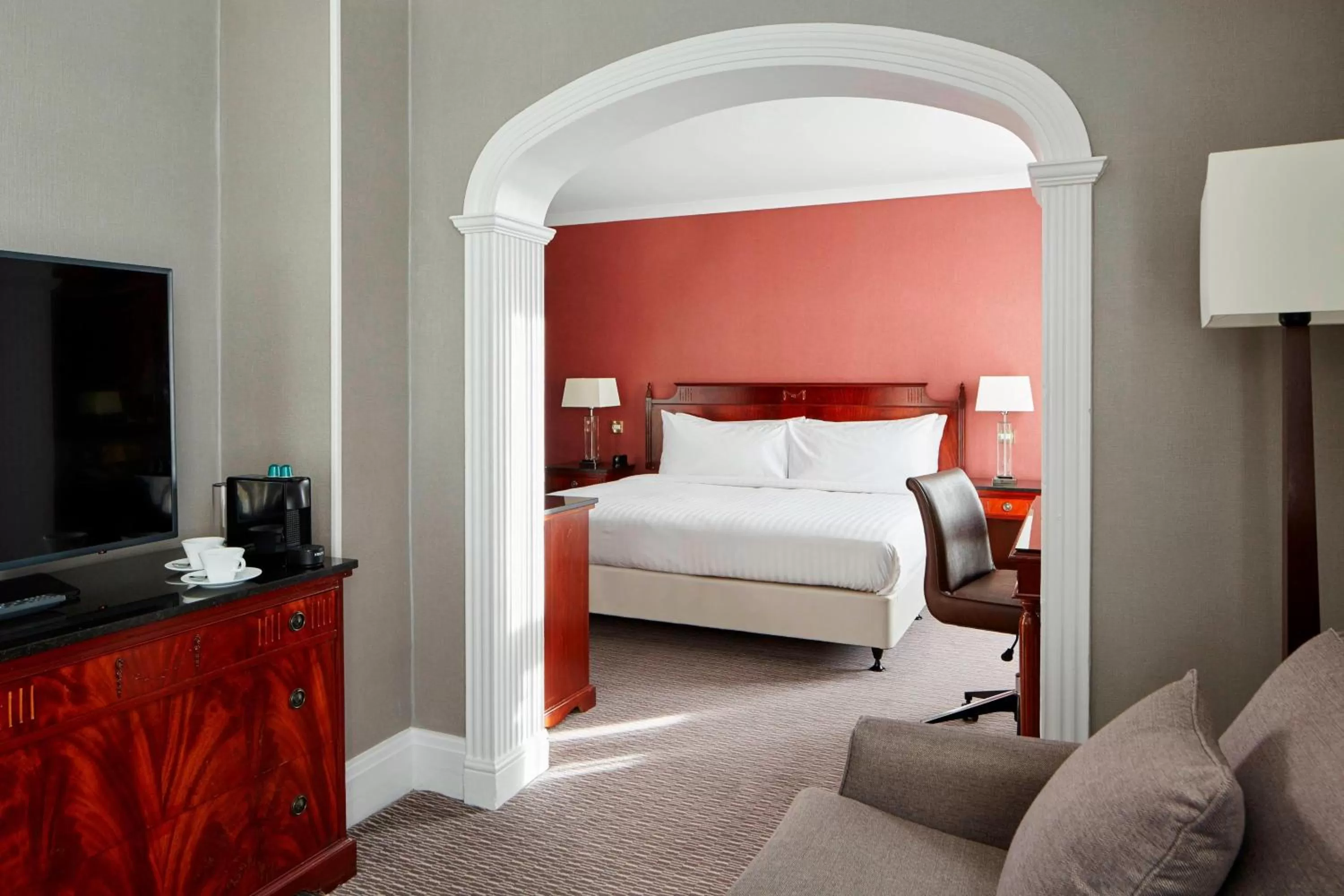 One-Bedroom King Suite in Delta Hotels by Marriott Durham Royal County