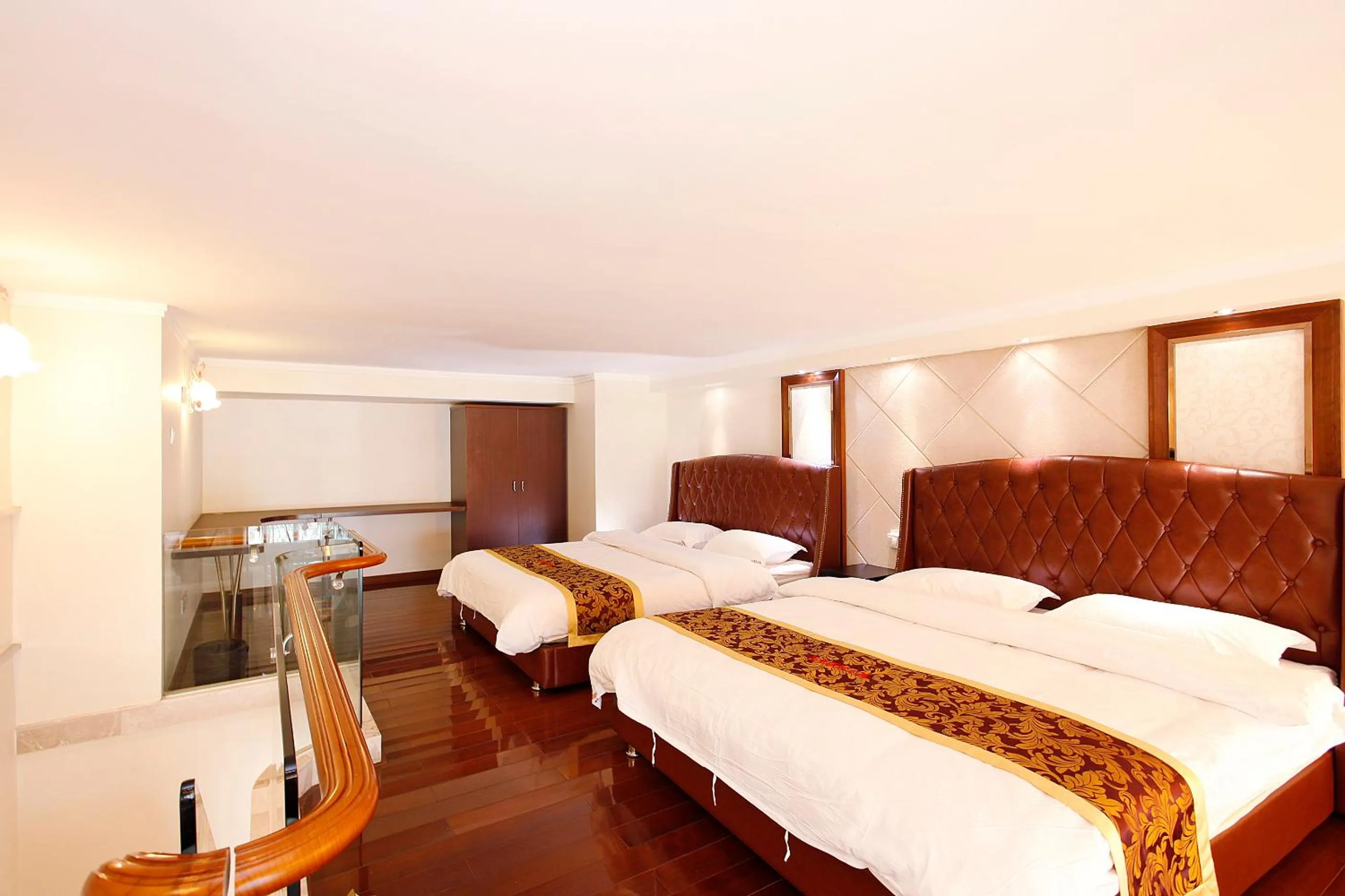 Bed in Guangzhou Hakka Apartment Beijing Road