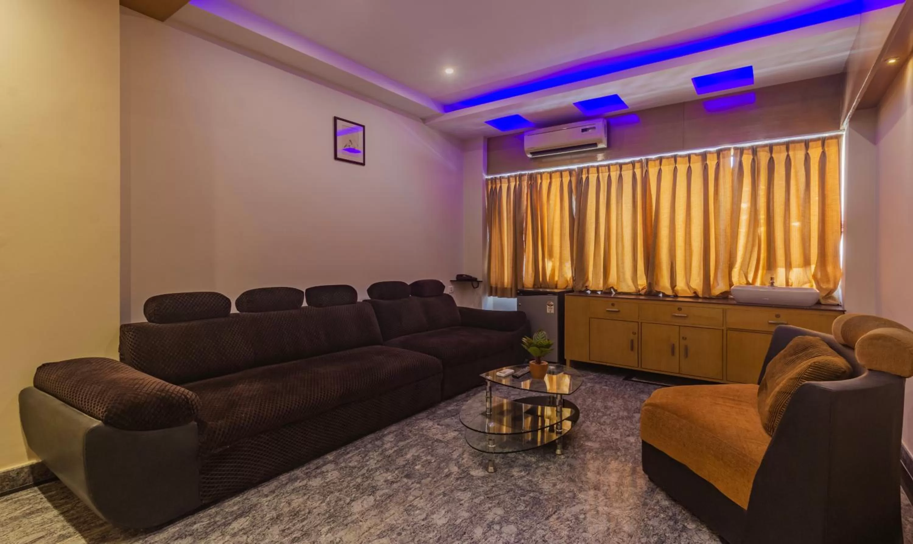 Living room in Treebo Trend Kruthika Inn