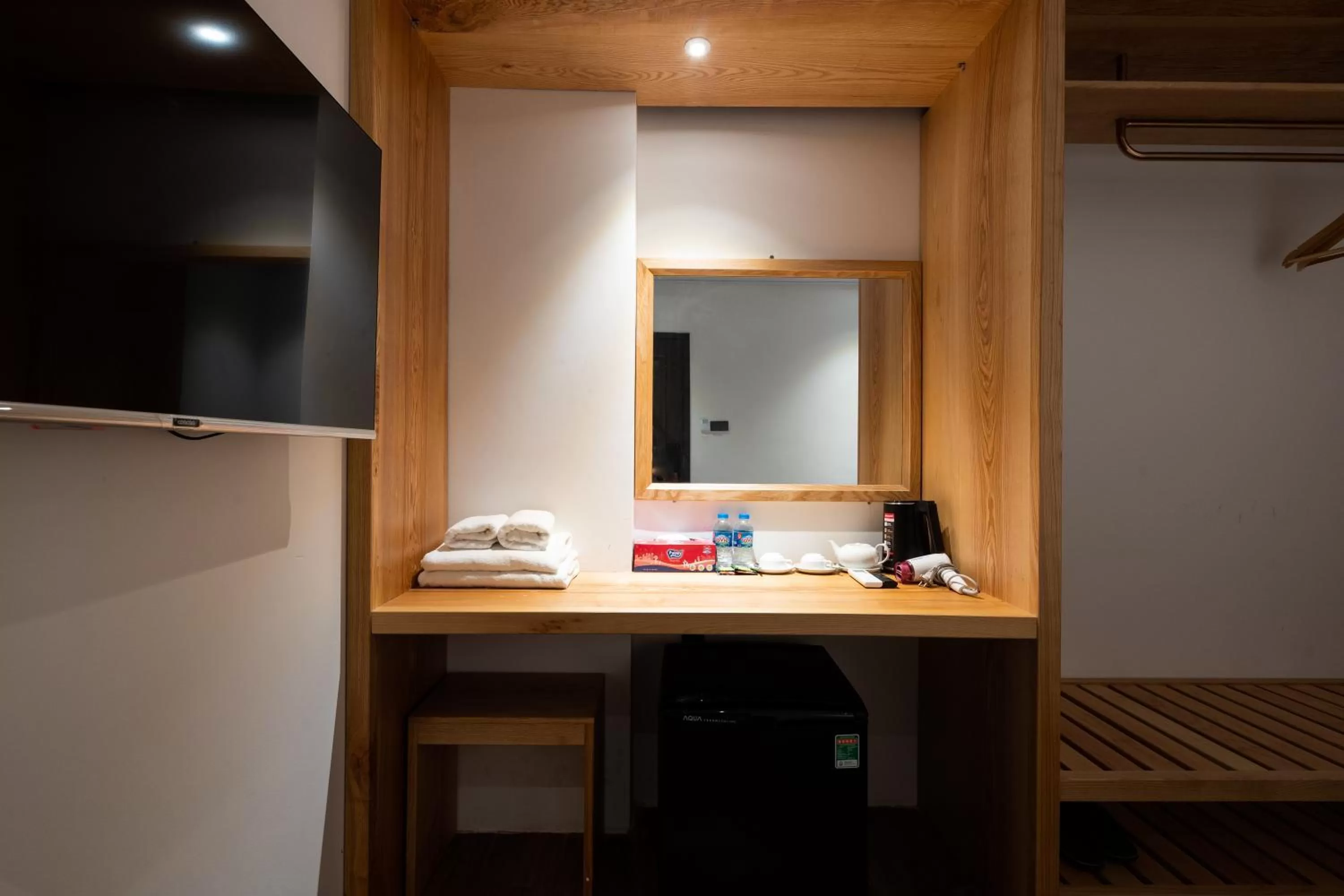 Photo of the whole room in Haven Hut Hotel