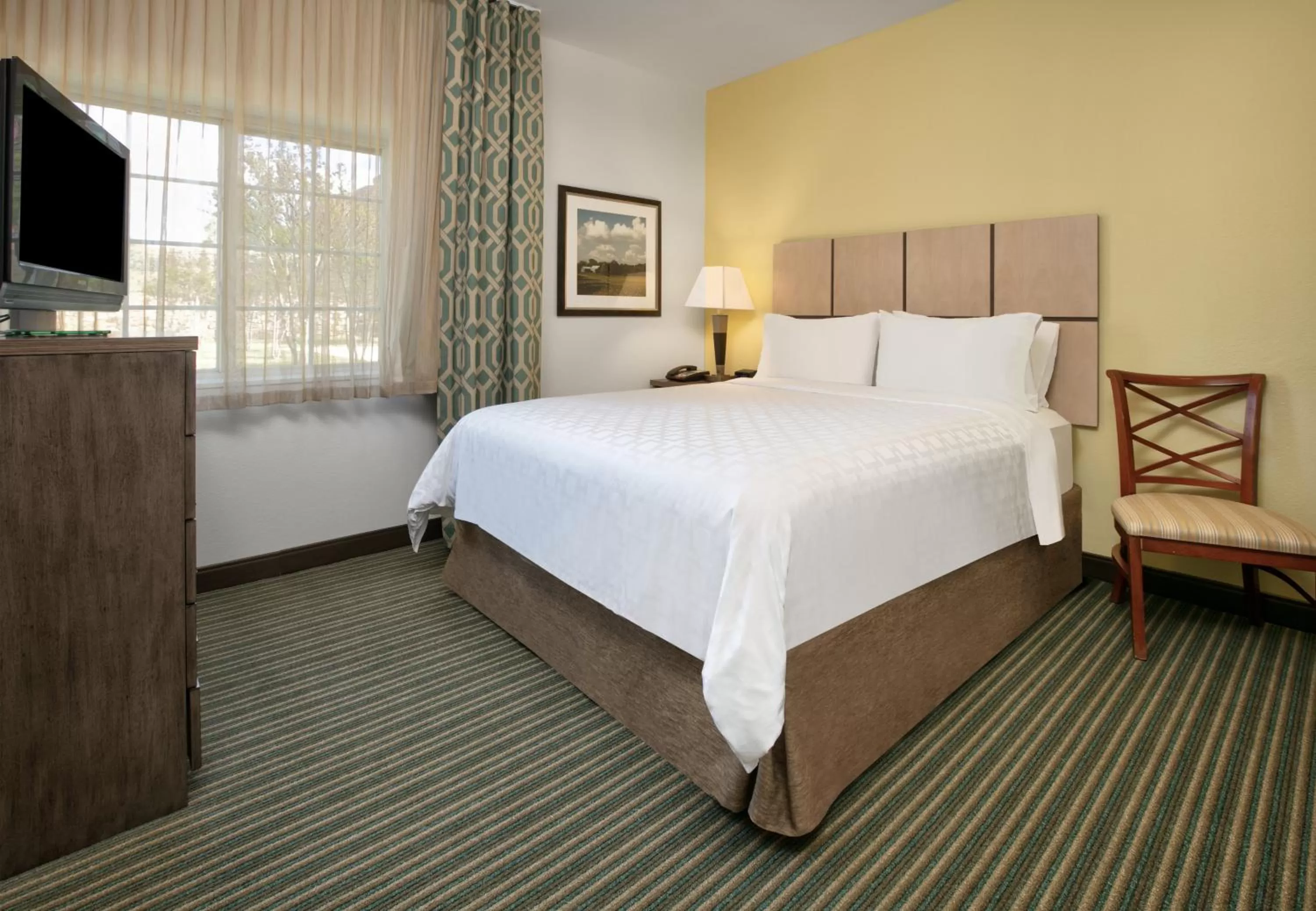 Photo of the whole room, Bed in Candlewood Suites Dallas Fort Worth South by IHG