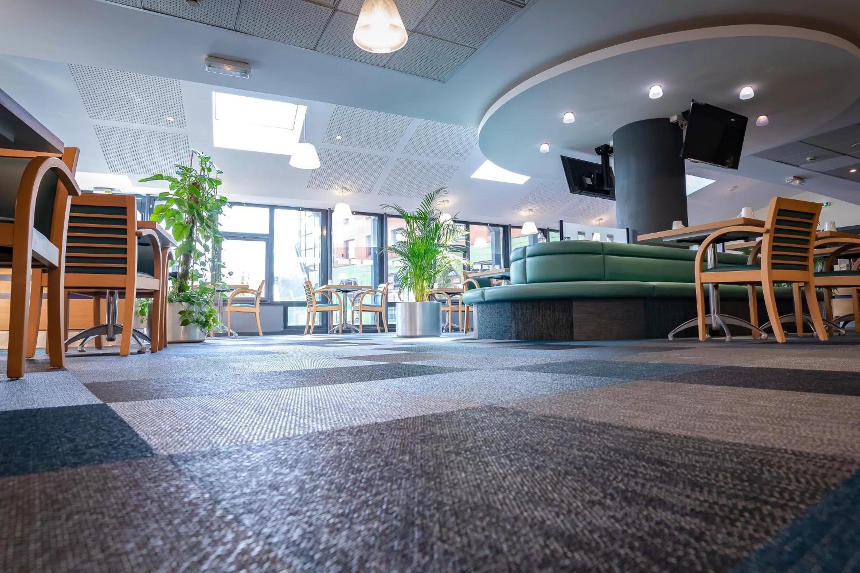 Restaurant/places to eat in Holiday Inn Express Arras by IHG