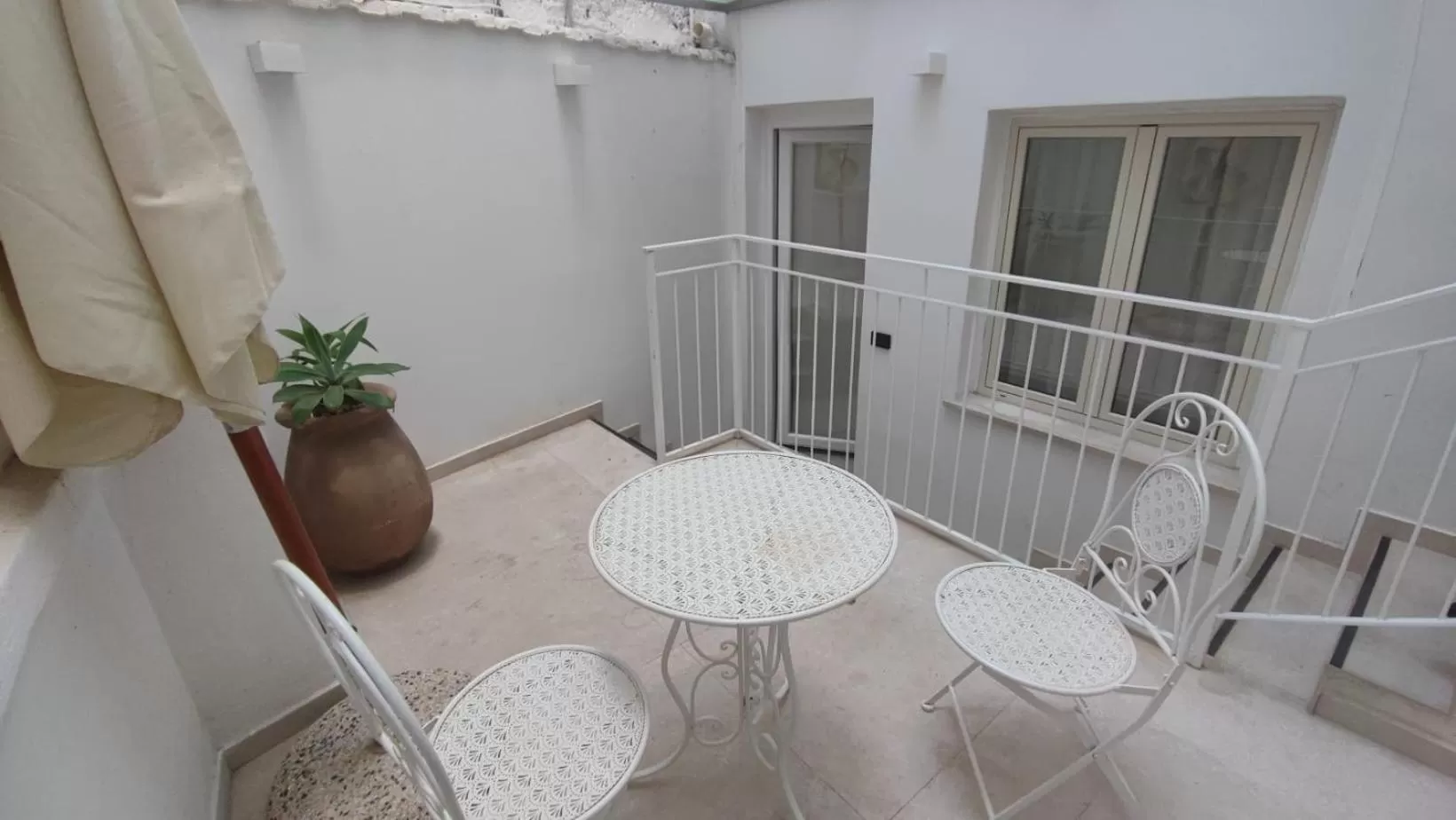 Patio in Splendid Hotel Taormina