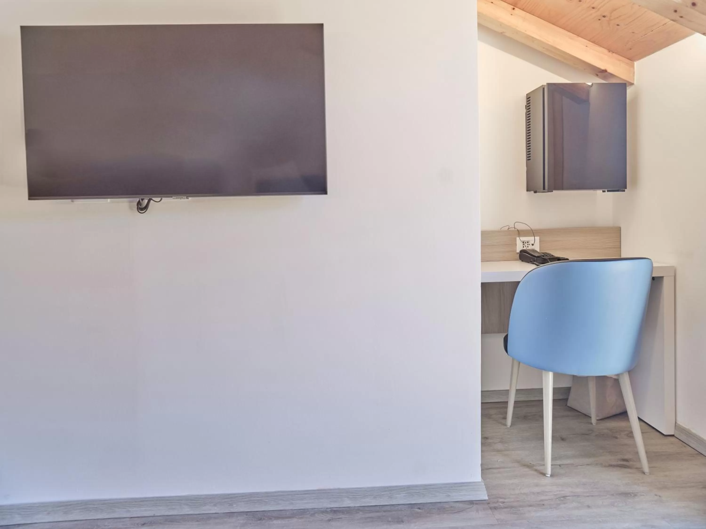 TV and multimedia in Hotel Medusa