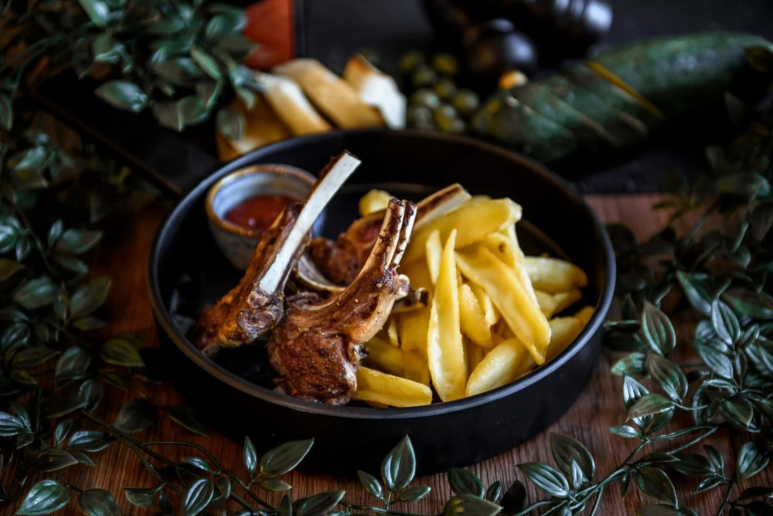 Restaurant/places to eat in Ramada by Wyndham Ramnicu Valcea