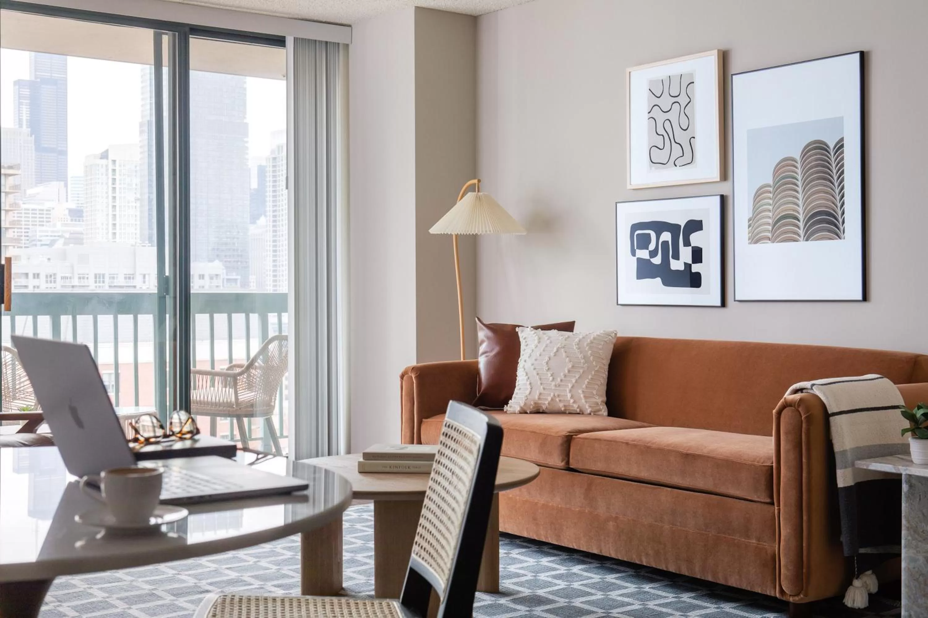 Living room in Kasa Magnificent Mile Chicago