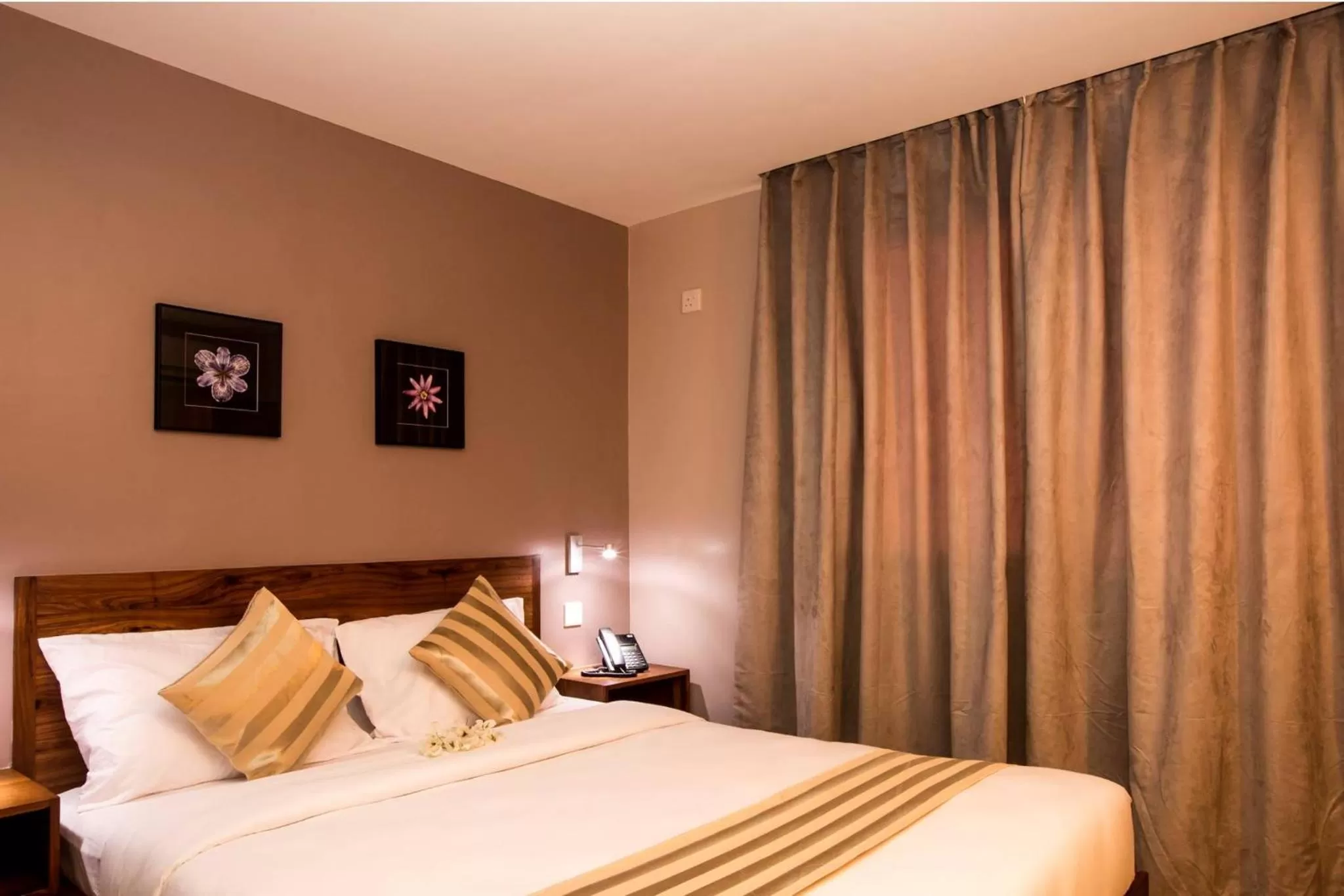 Double Room with Mountain View in Venus Premier Hotel